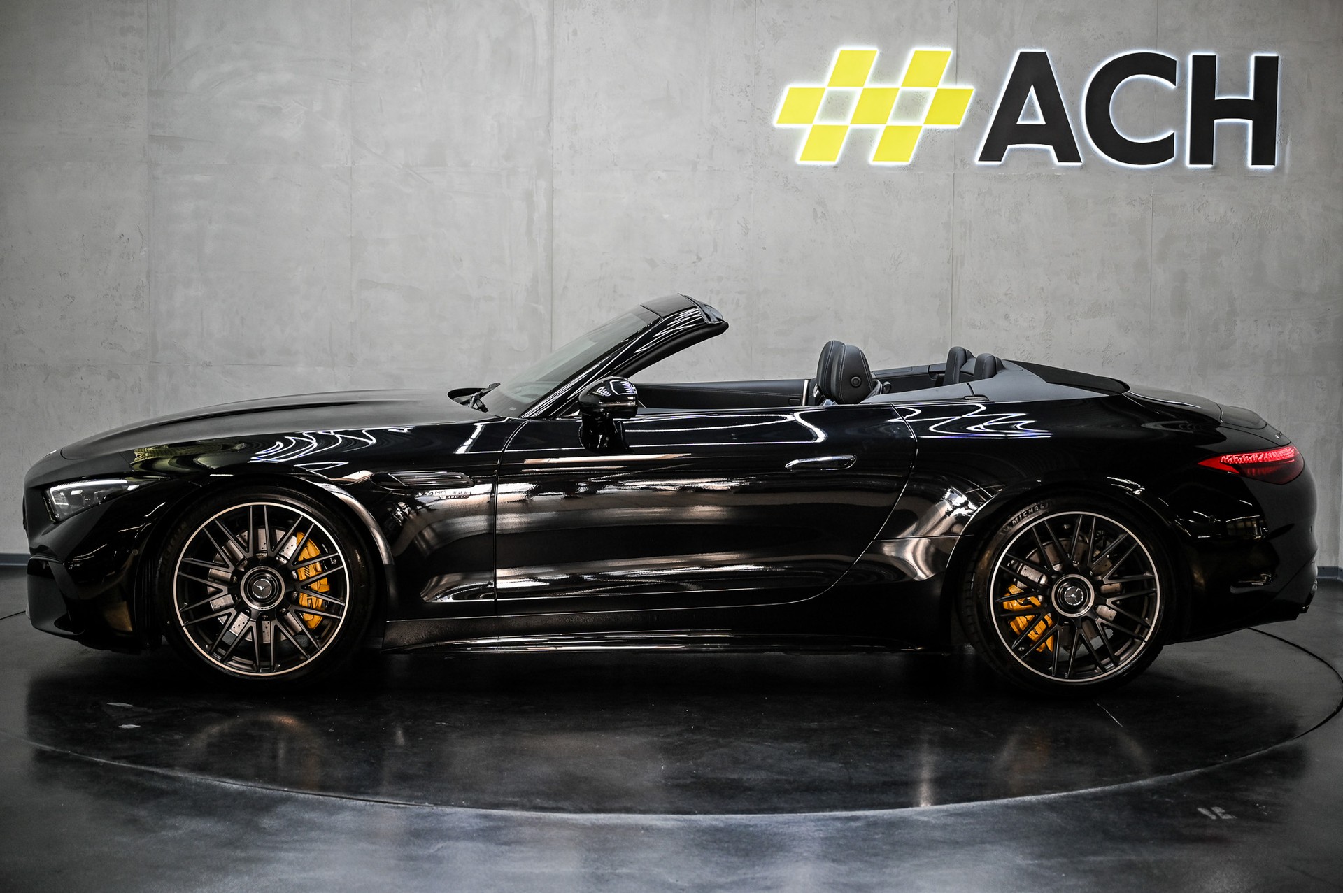 MERCEDES-BENZ AMG SL 63 4matic+ Speedshift MCT-image-7