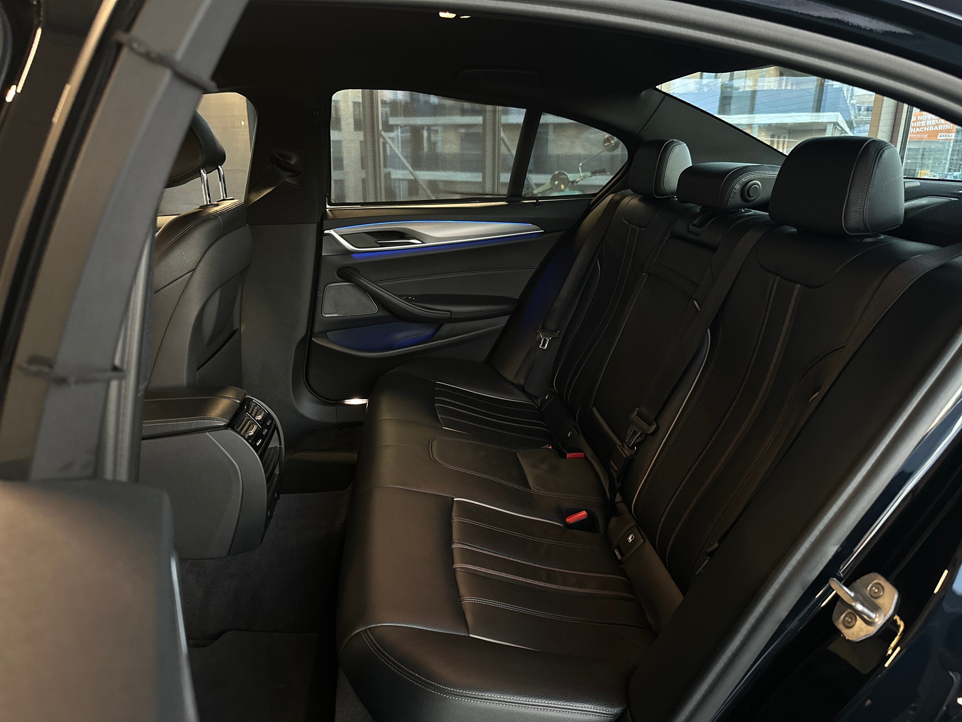 BMW 540d xDrive Steptronic-image-12