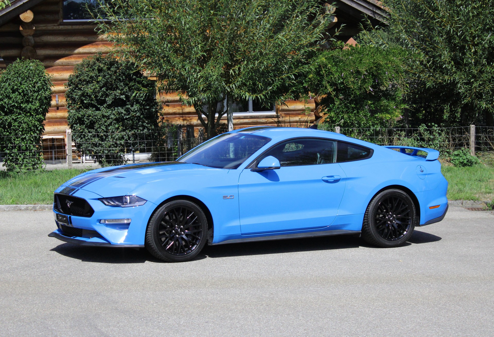 FORD Mustang Fastback 5.0 V8 GT Automat-image-2