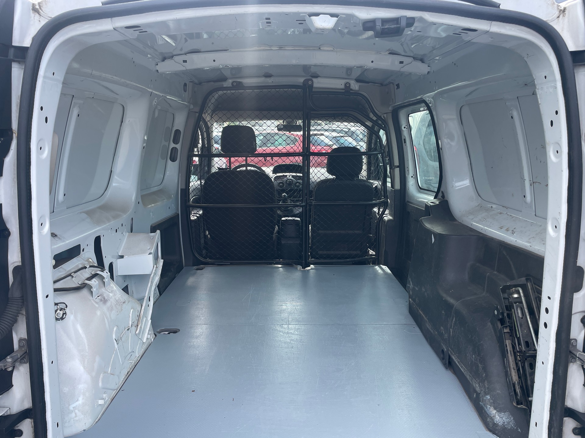 RENAULT Kangoo Maxi dCi 90 ENERGY Access 2 Pl./2 pl.-image-5