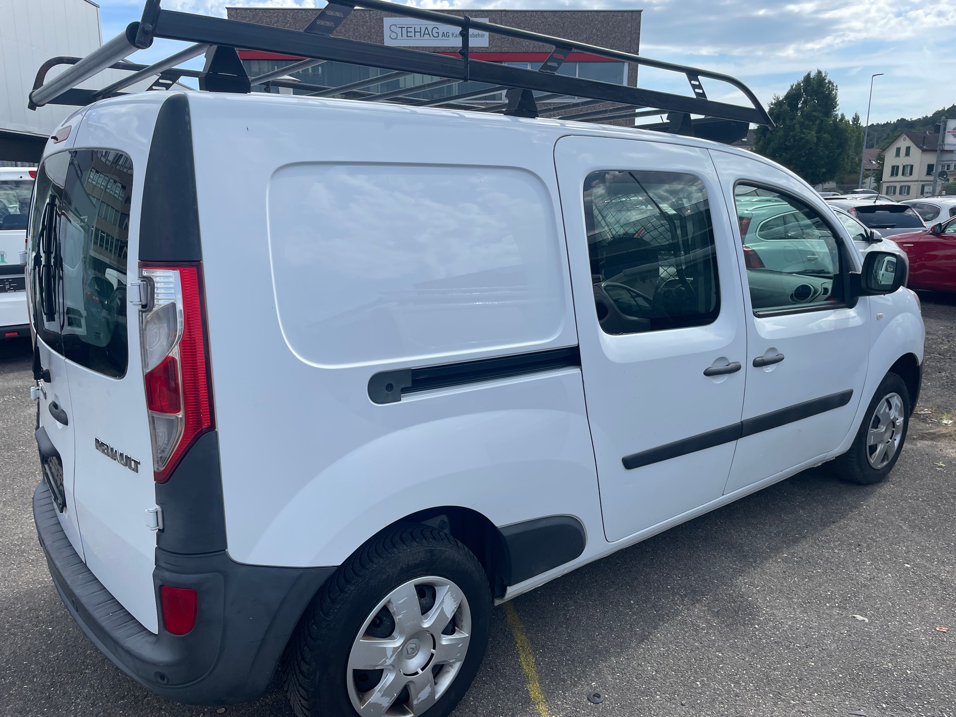 RENAULT Kangoo Maxi dCi 90 ENERGY Access 2 Pl./2 pl.-image-3