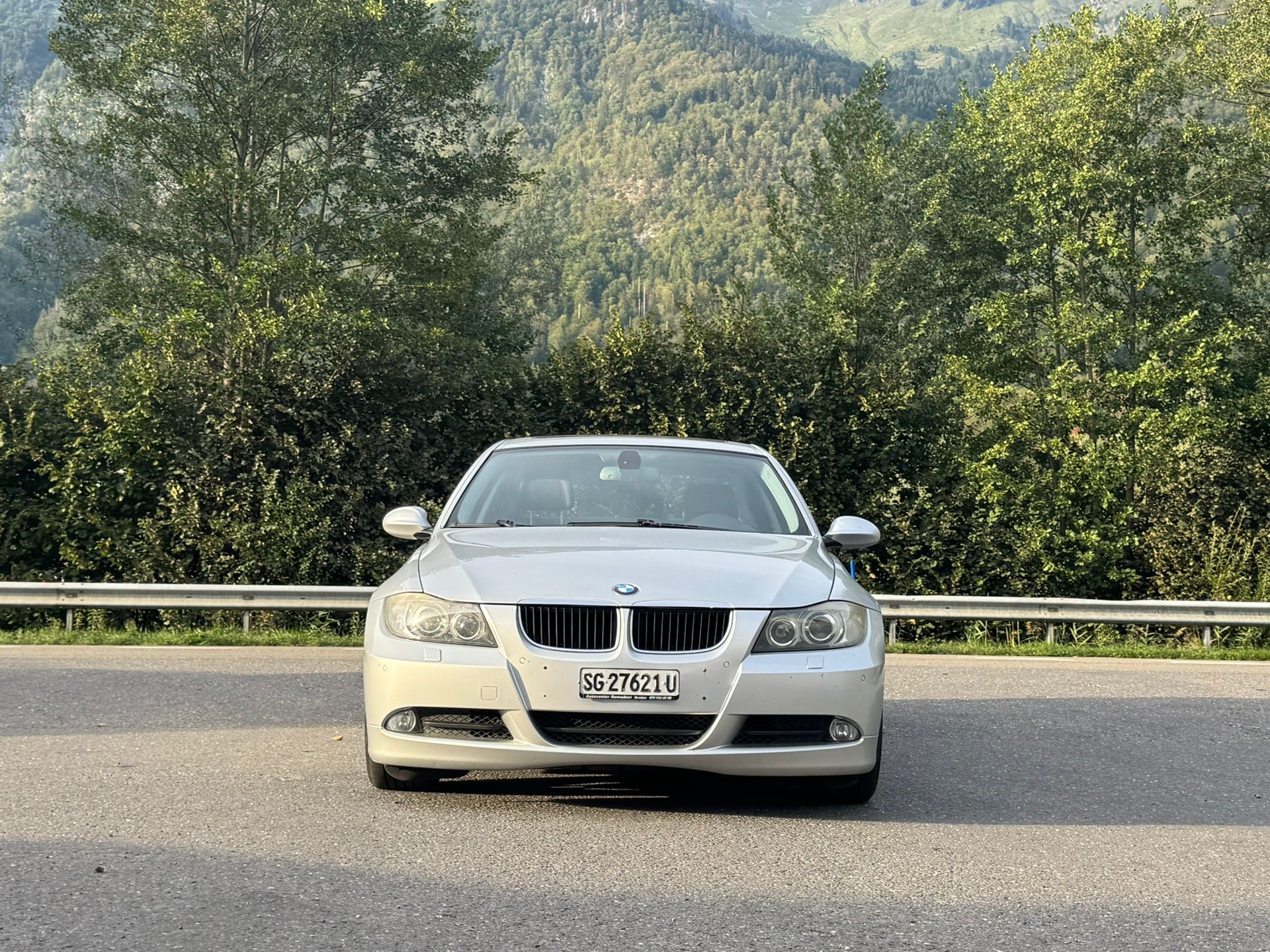 BMW 320d-image-0