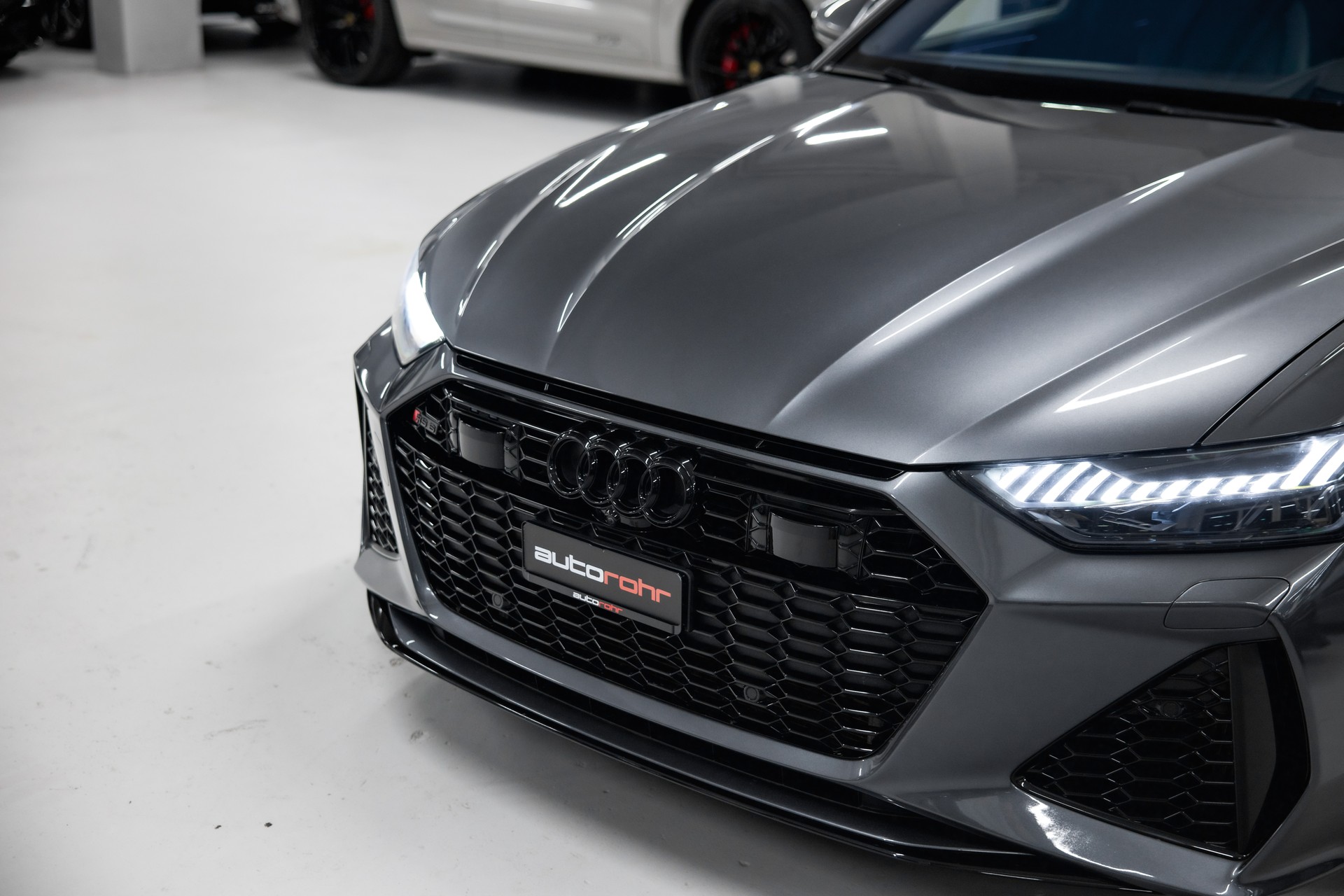 AUDI RS6 Avant 4.0 TFSI V8 quattro *Ch-Fhz.*-image-9