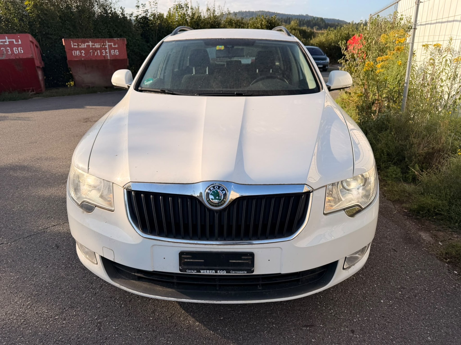 SKODA Superb Combi 2.0 TDi Family-image-0