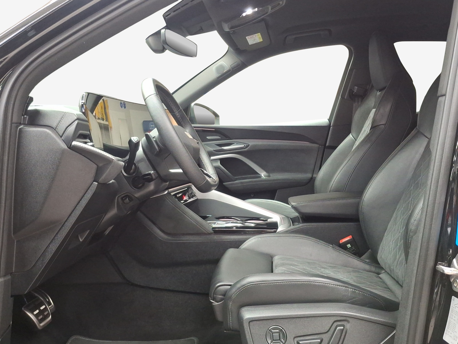 AUDI Q5 TFSI quatto 150 kW S-tronic-image-7