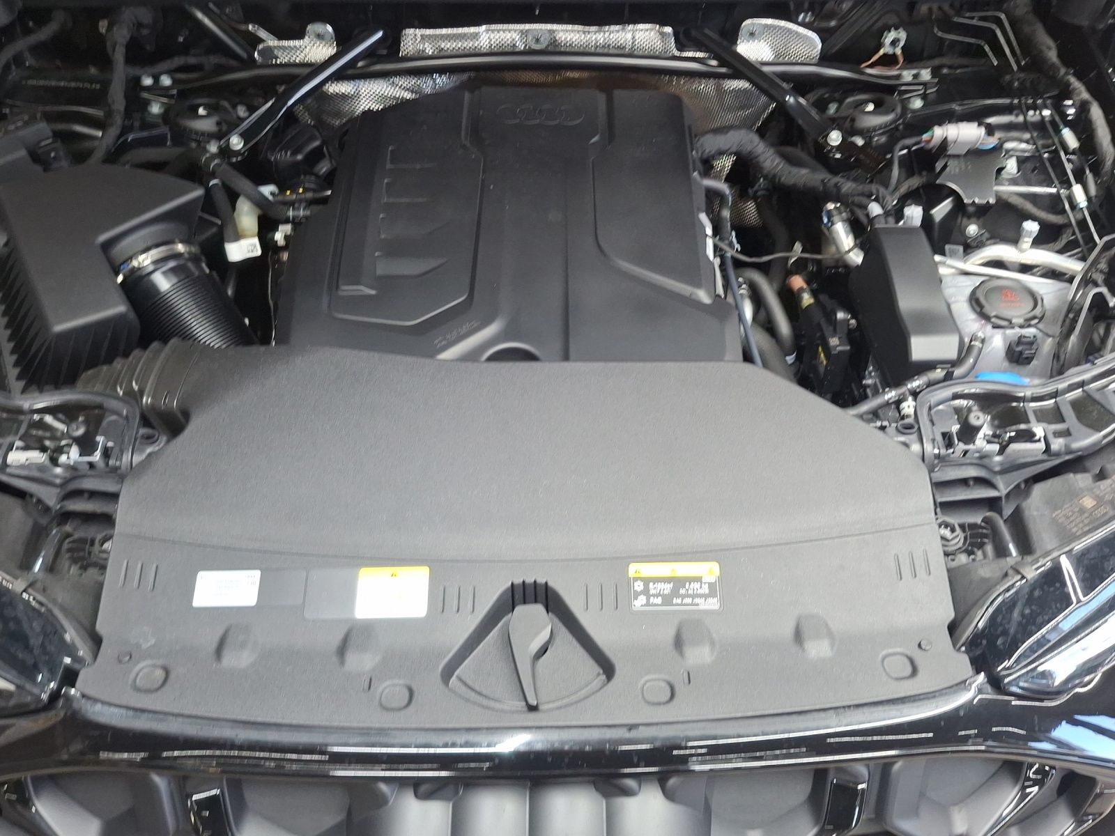 AUDI Q5 TFSI quatto 150 kW S-tronic-image-13