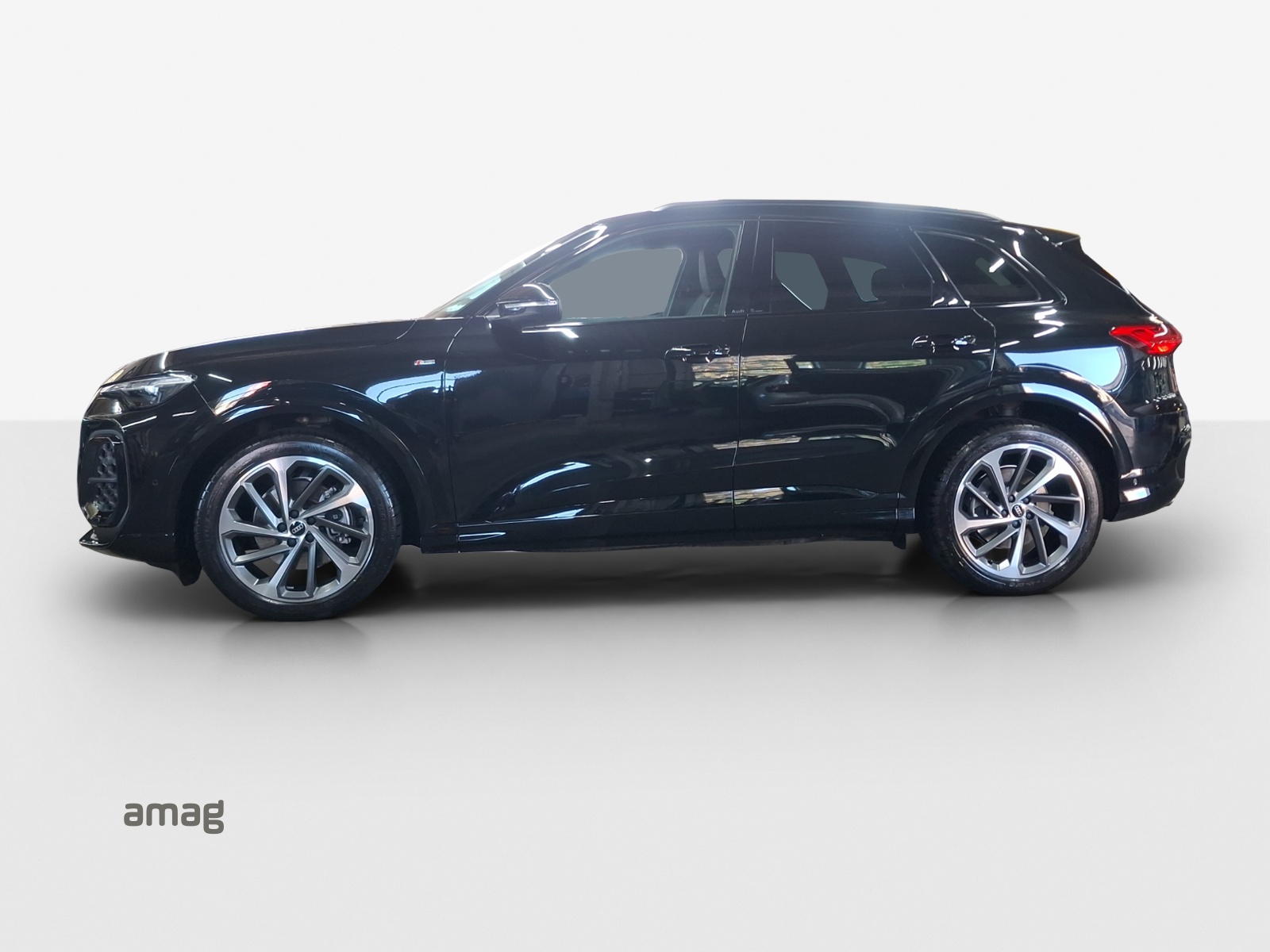 AUDI Q5 TFSI quatto 150 kW S-tronic-showroom-element-1