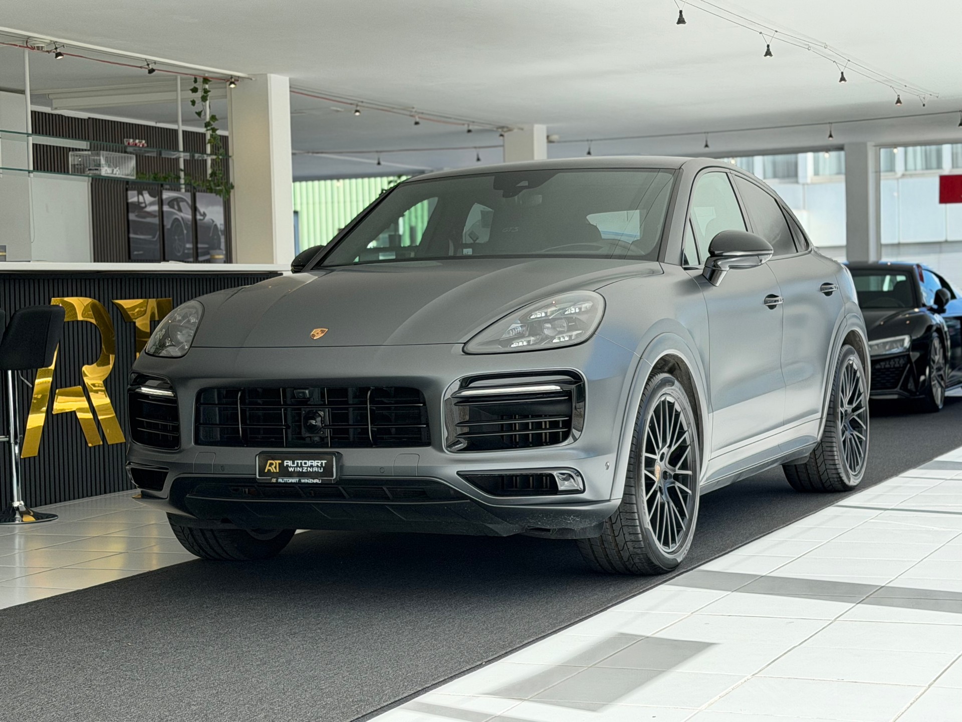 PORSCHE Cayenne GTS Coupé **PORSCHE APPROVED GARANTIE**-image-0