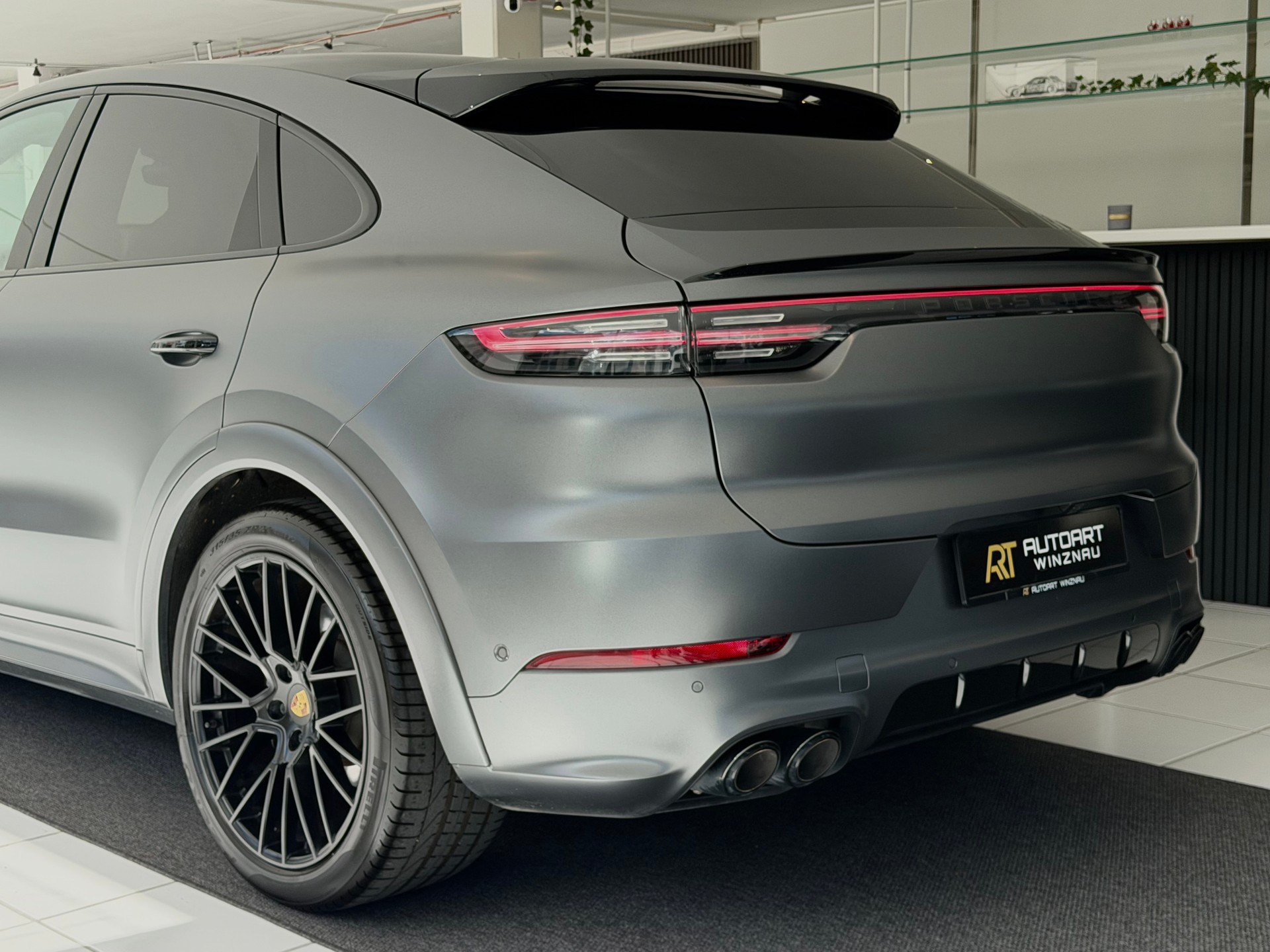 PORSCHE Cayenne GTS Coupé **PORSCHE APPROVED GARANTIE**-image-7