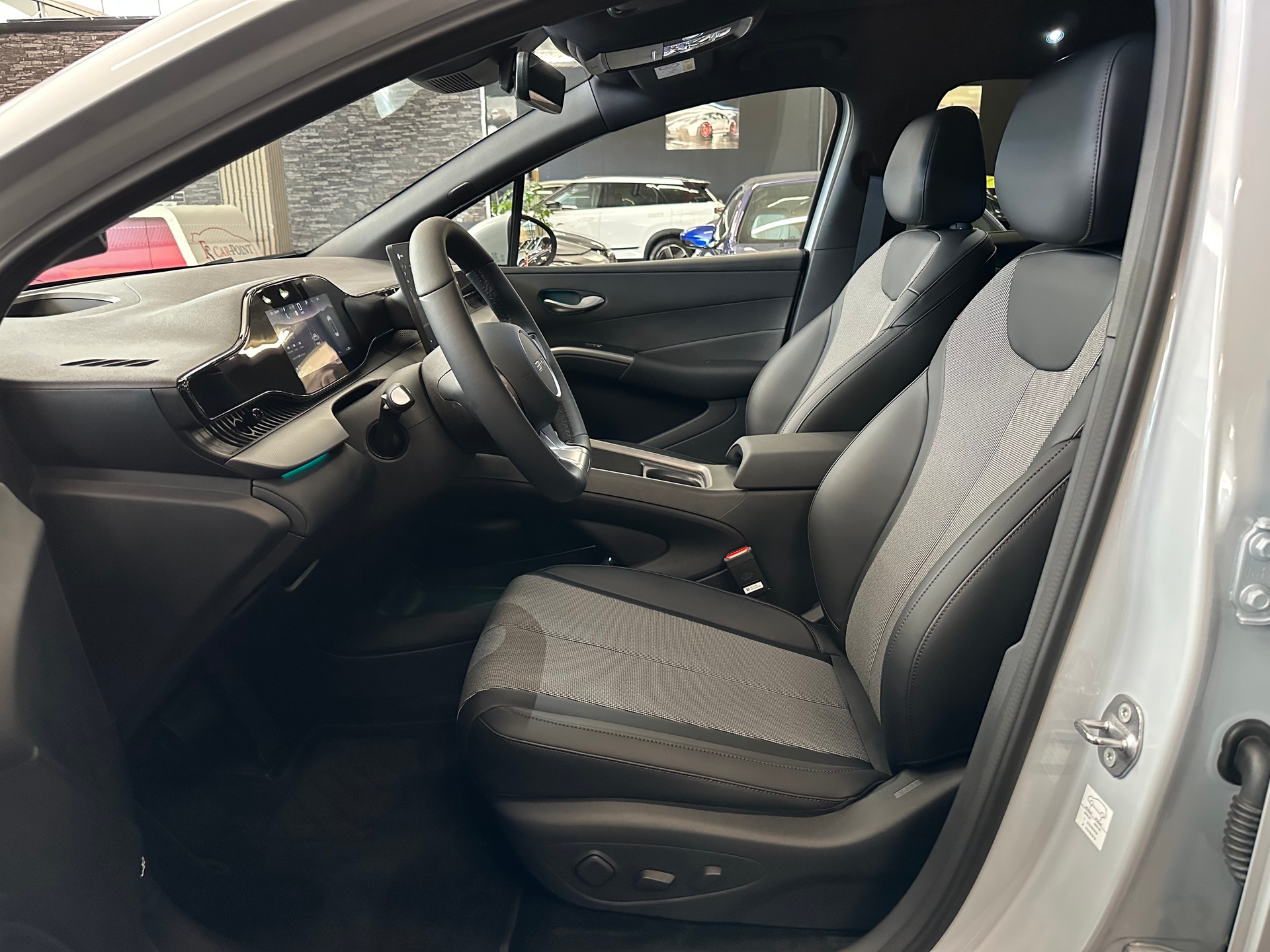 BYD Dolphin G DM-i Comfort-image-22