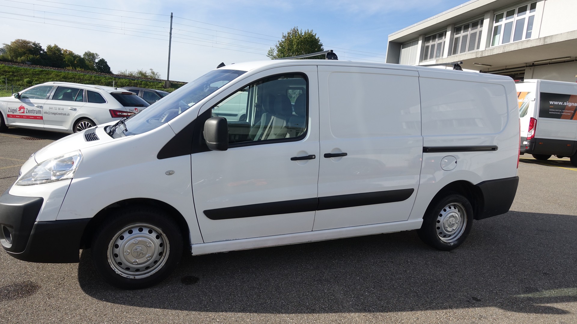 PEUGEOT EXPERT 2,0 OHD I 164-image-3