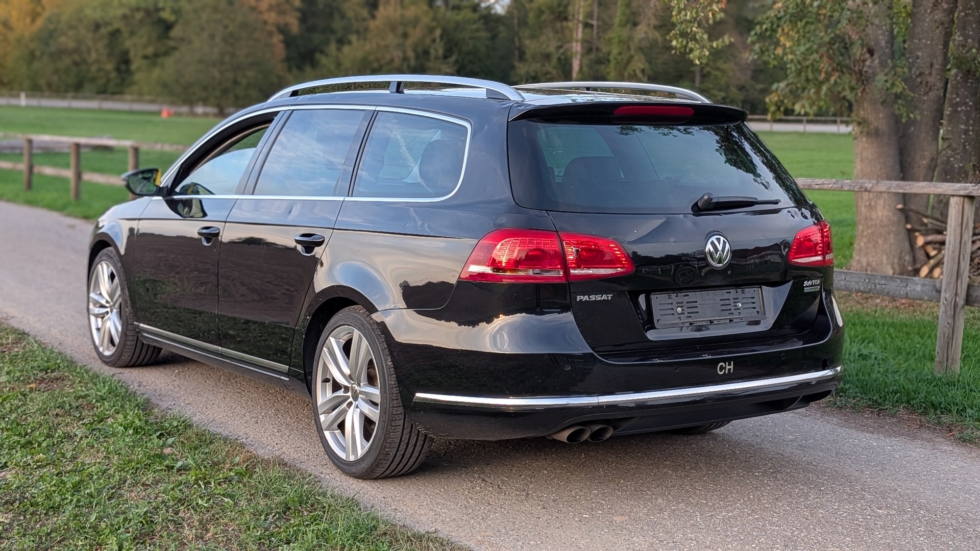 VW Passat Variant 2.0 TDI BMT Highline-image-5