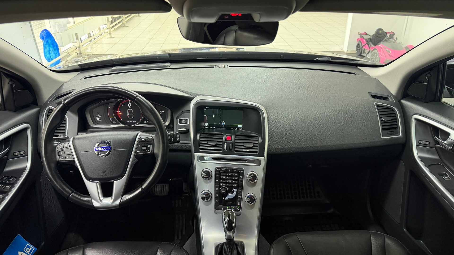 VOLVO XC60 D4 AWD Executive Geartronic-image-8