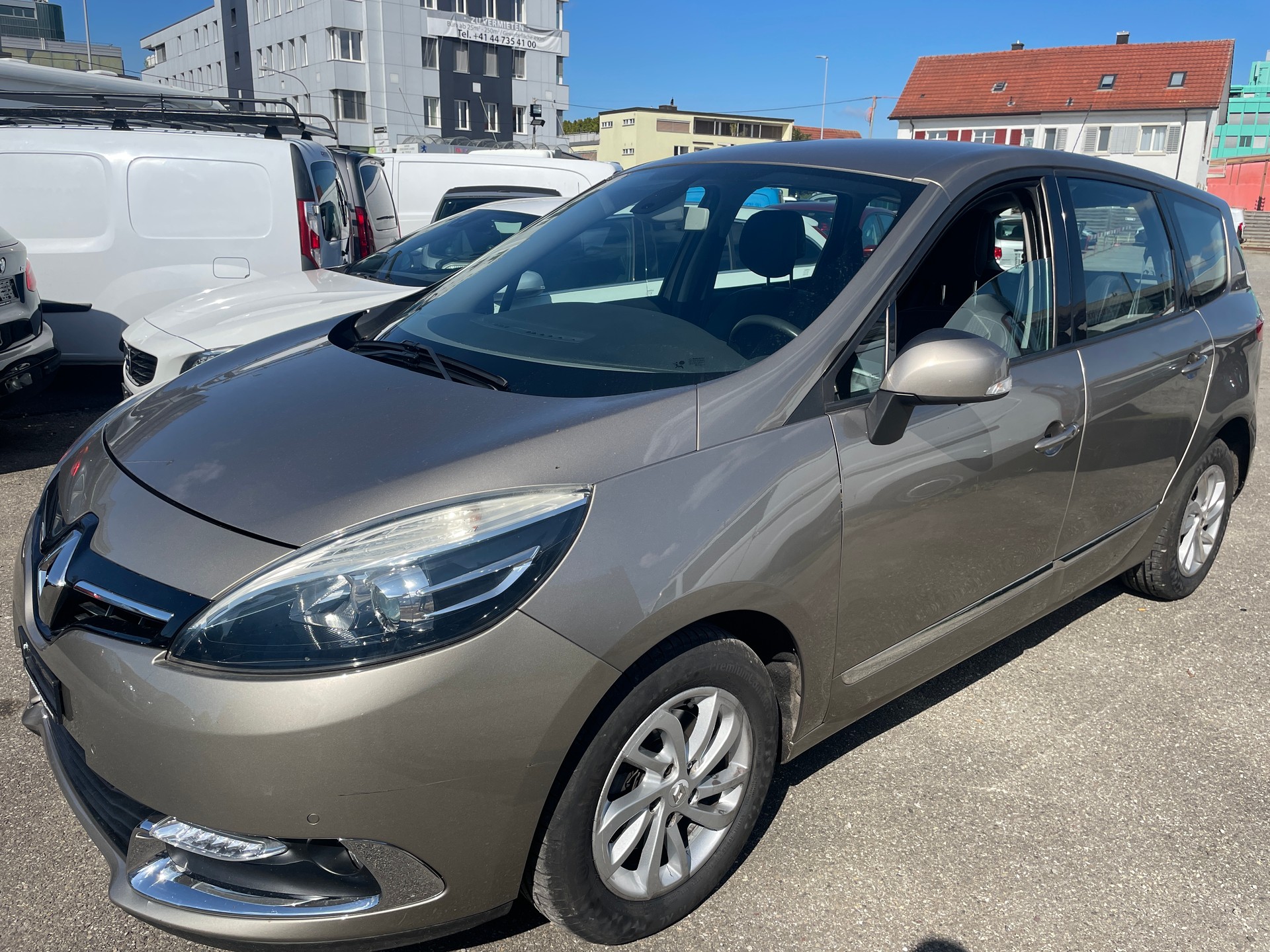 RENAULT Grand Scénic 1.5 dCi Expression EDC-image-1