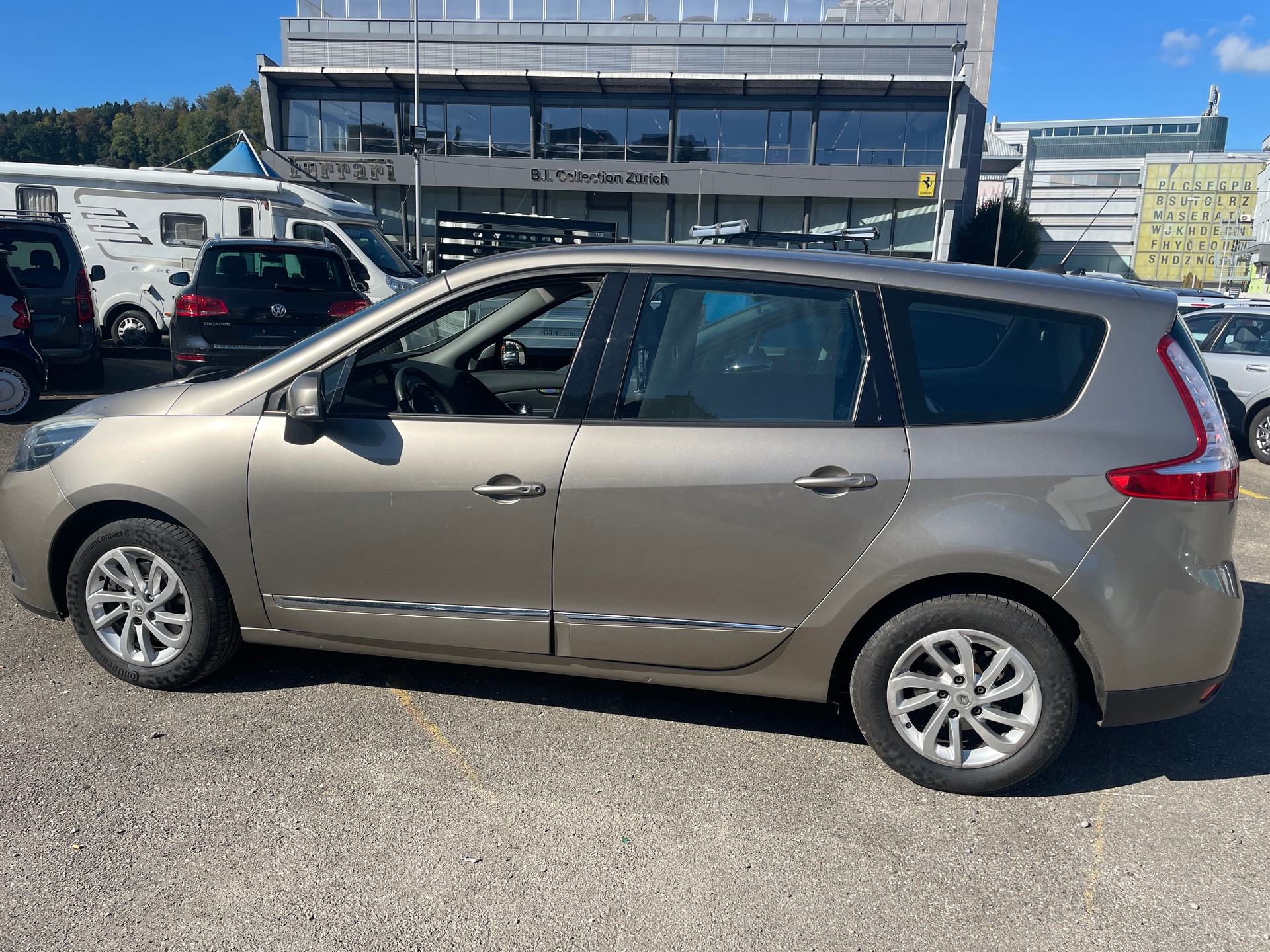 RENAULT Grand Scénic 1.5 dCi Expression EDC-image-12