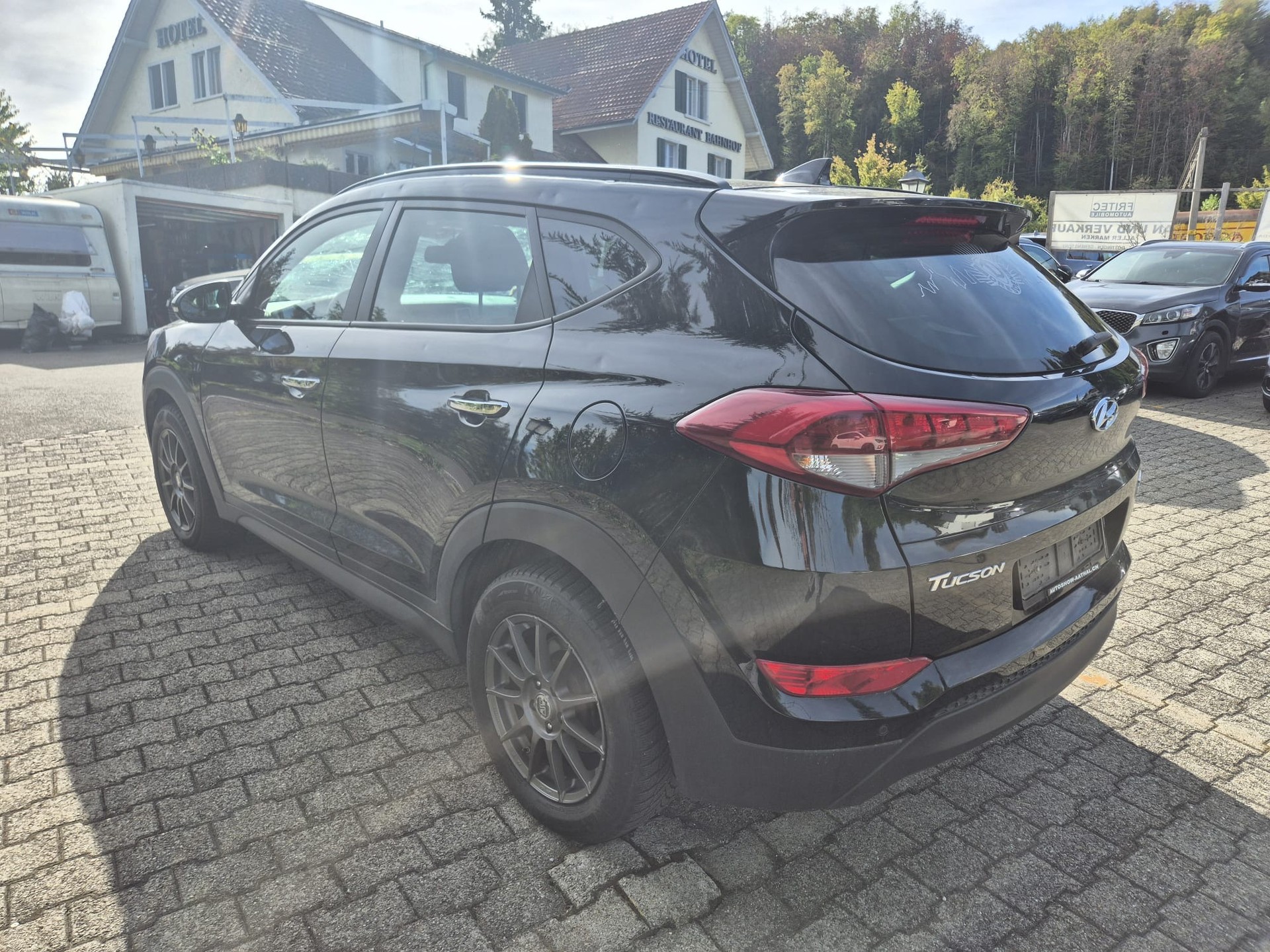 HYUNDAI Tucson 2.0 CRDI Launch Edition 4WD Automatic-image-2