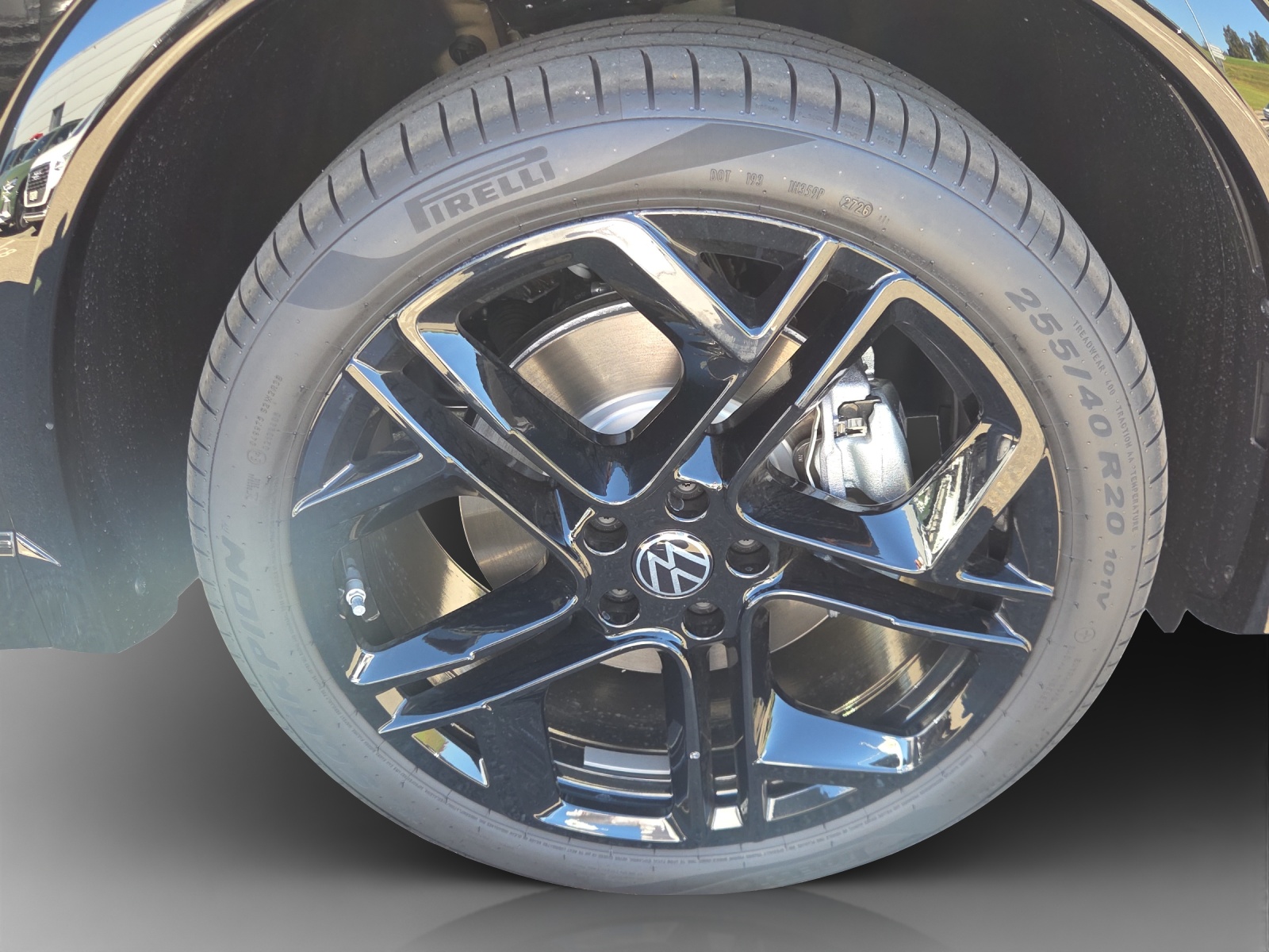 VW Tiguan 2.0 TSI DSG R-Line 4Motion-image-14