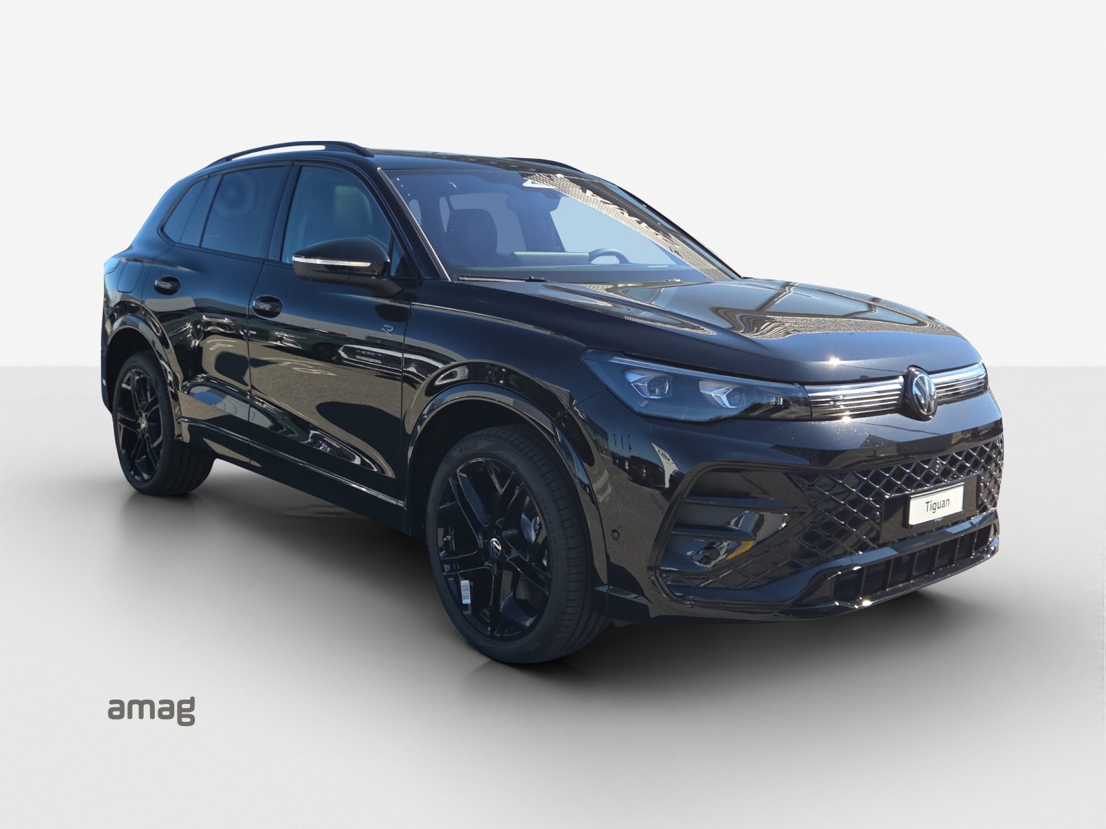 VW Tiguan 2.0 TSI DSG R-Line 4Motion-image-5