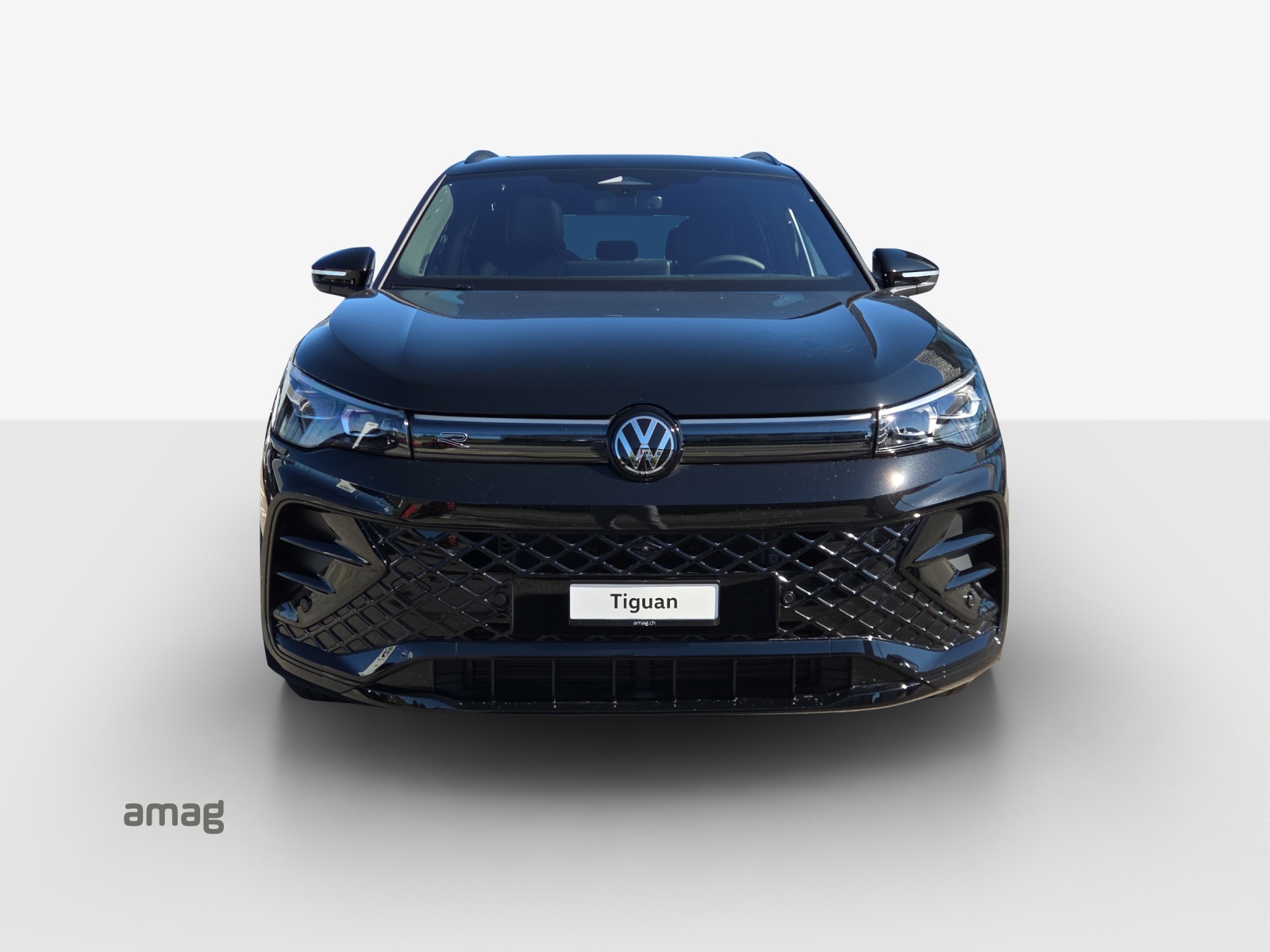 VW Tiguan 2.0 TSI DSG R-Line 4Motion-image-6