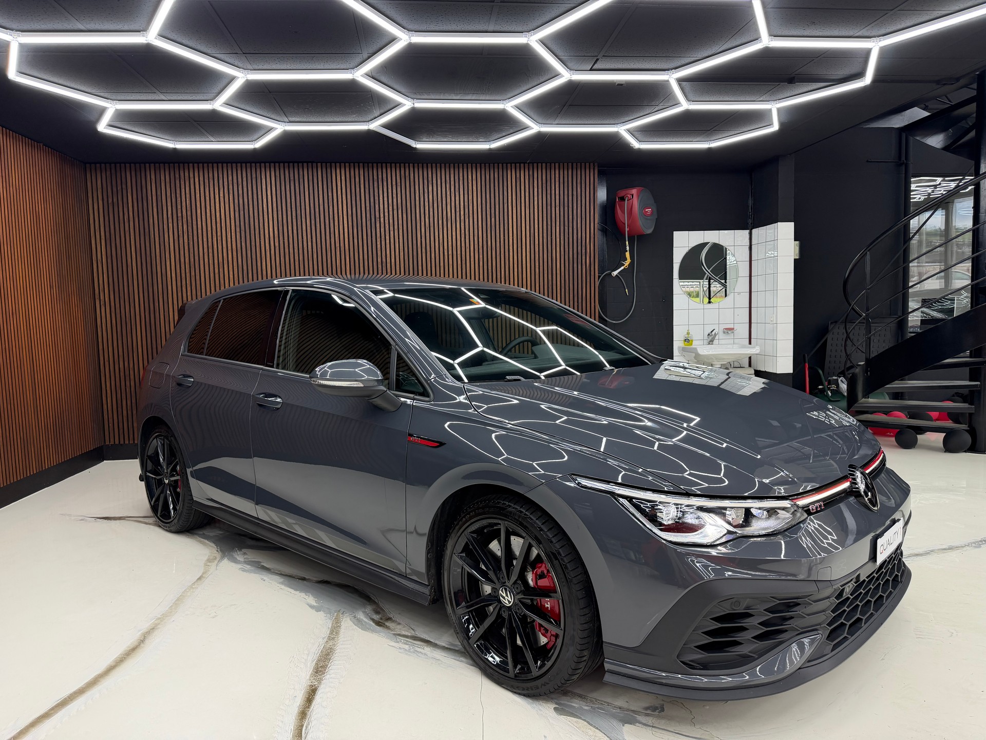 VW VW Golf GTI Clubsport-image-2