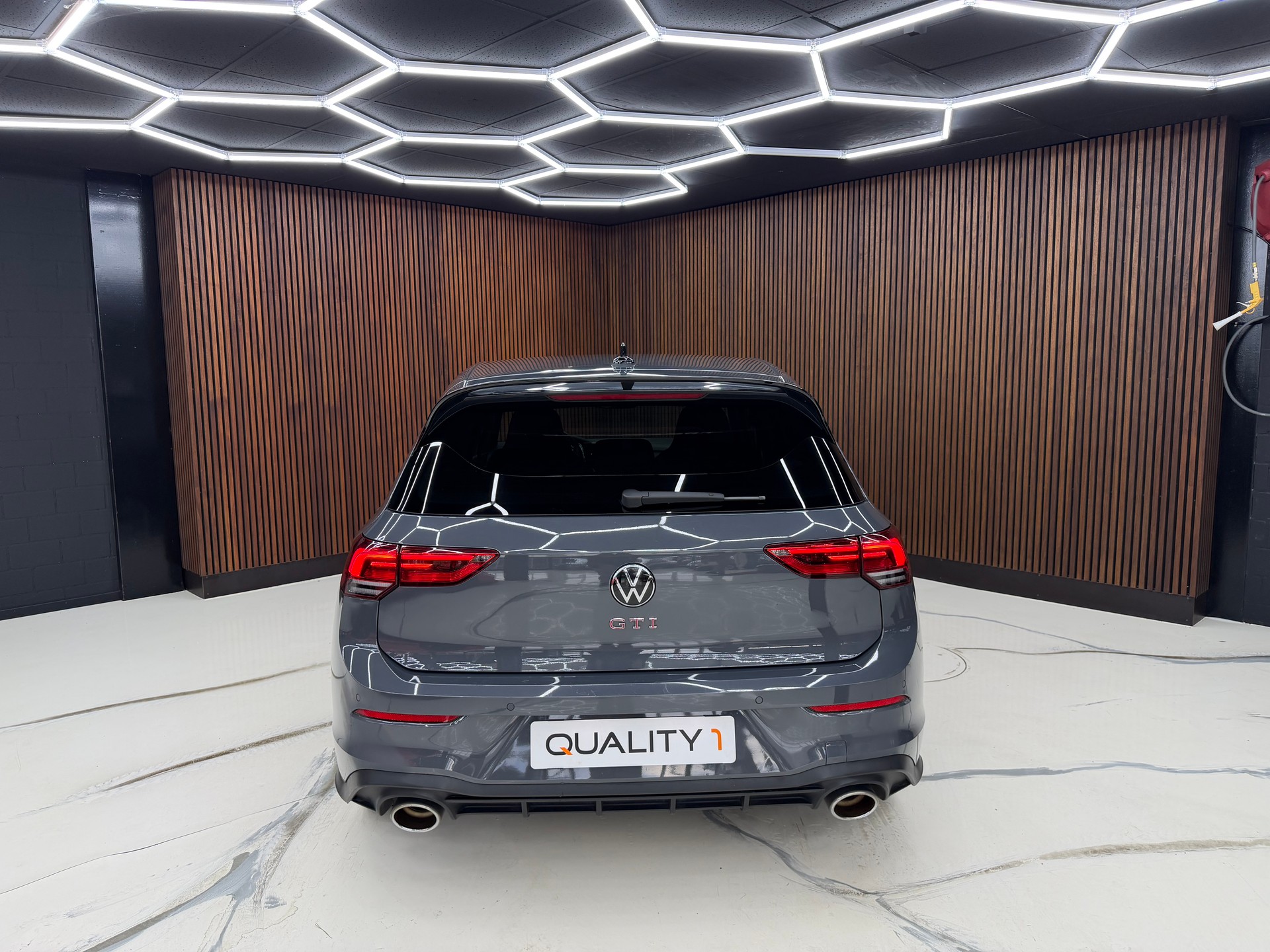 VW VW Golf GTI Clubsport-image-6