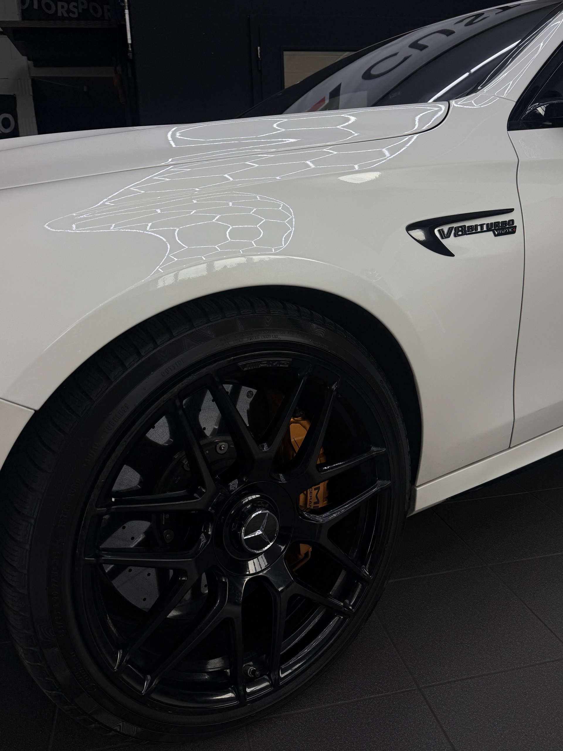 MERCEDES-BENZ E 63 S AMG 612 PS, Carbon-Keramik, Schalensitze|Ohne OPF | Frisch ab MFK | Luftfahrwerk | DTC-eingetragene Tieferlegung-image-2