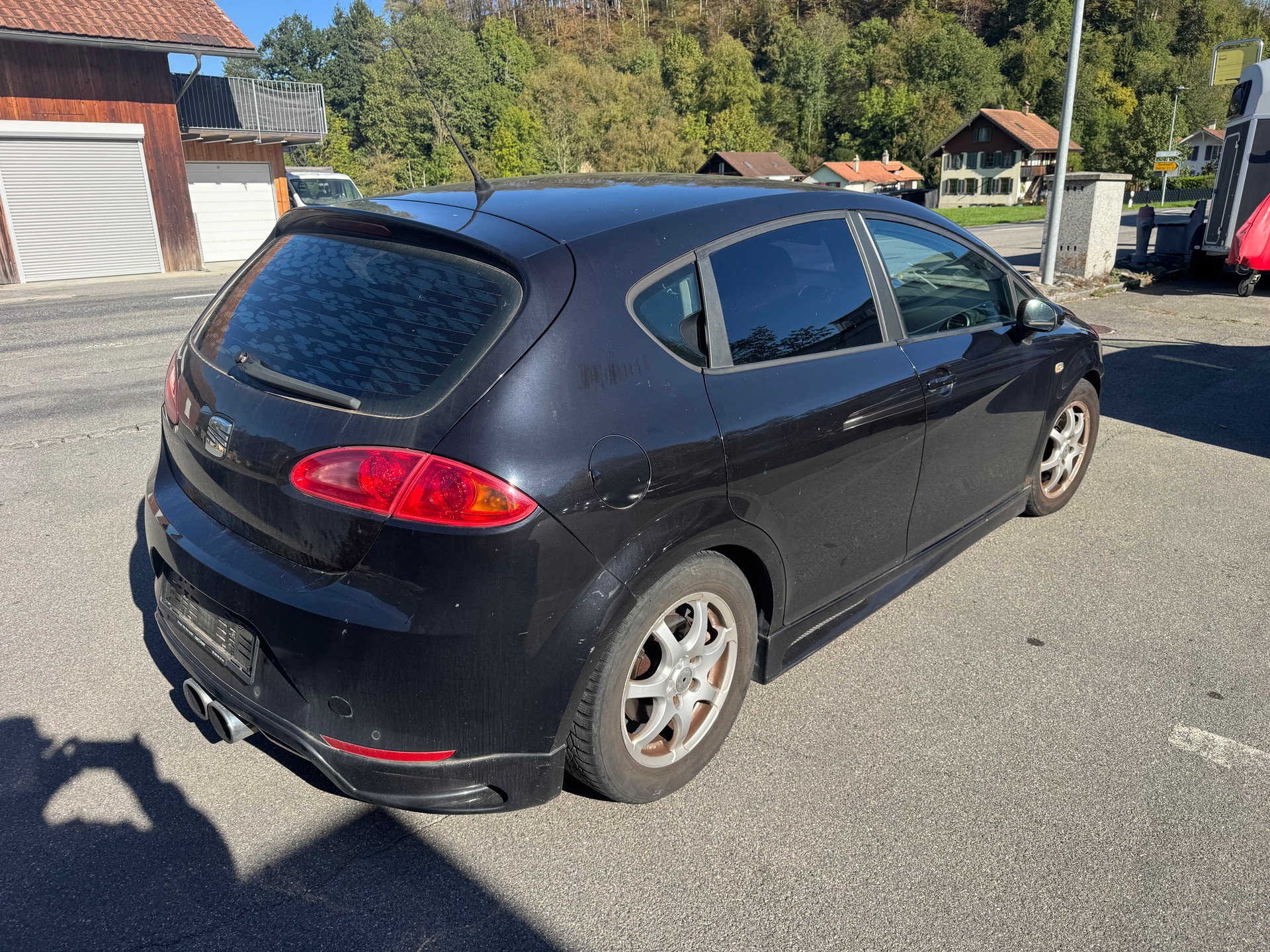 SEAT Leon 2.0 FSI T Stylance-image-2