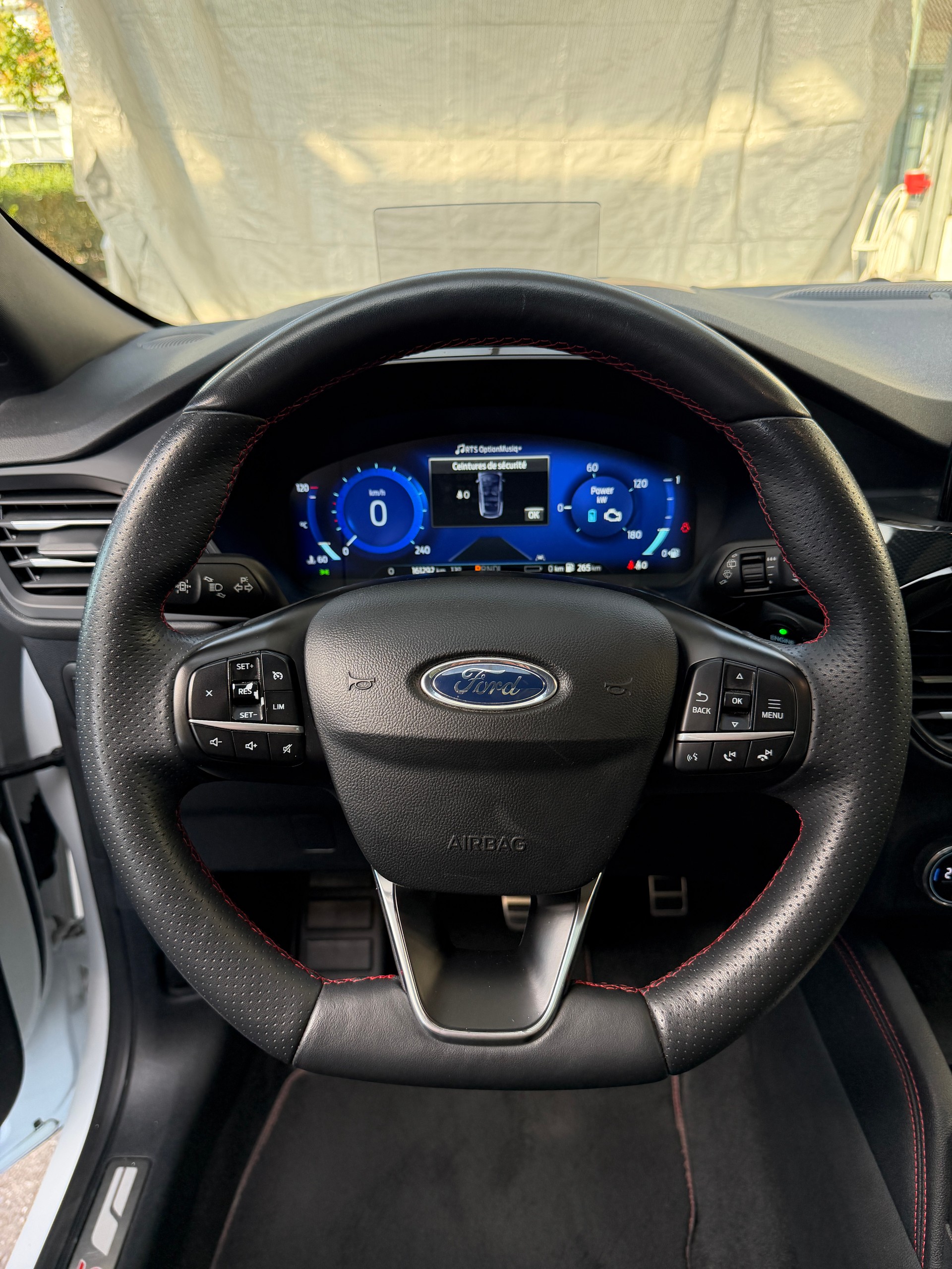 FORD Kuga 2.5 PHEV ST-Line X 2WD-image-10