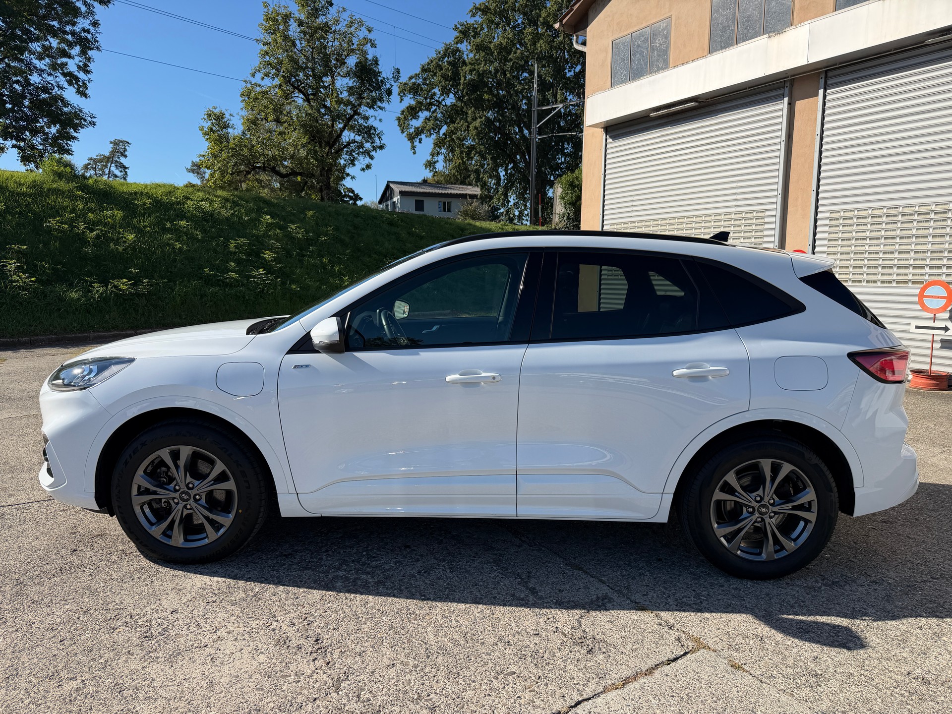 FORD Kuga 2.5 PHEV ST-Line X 2WD-image-1