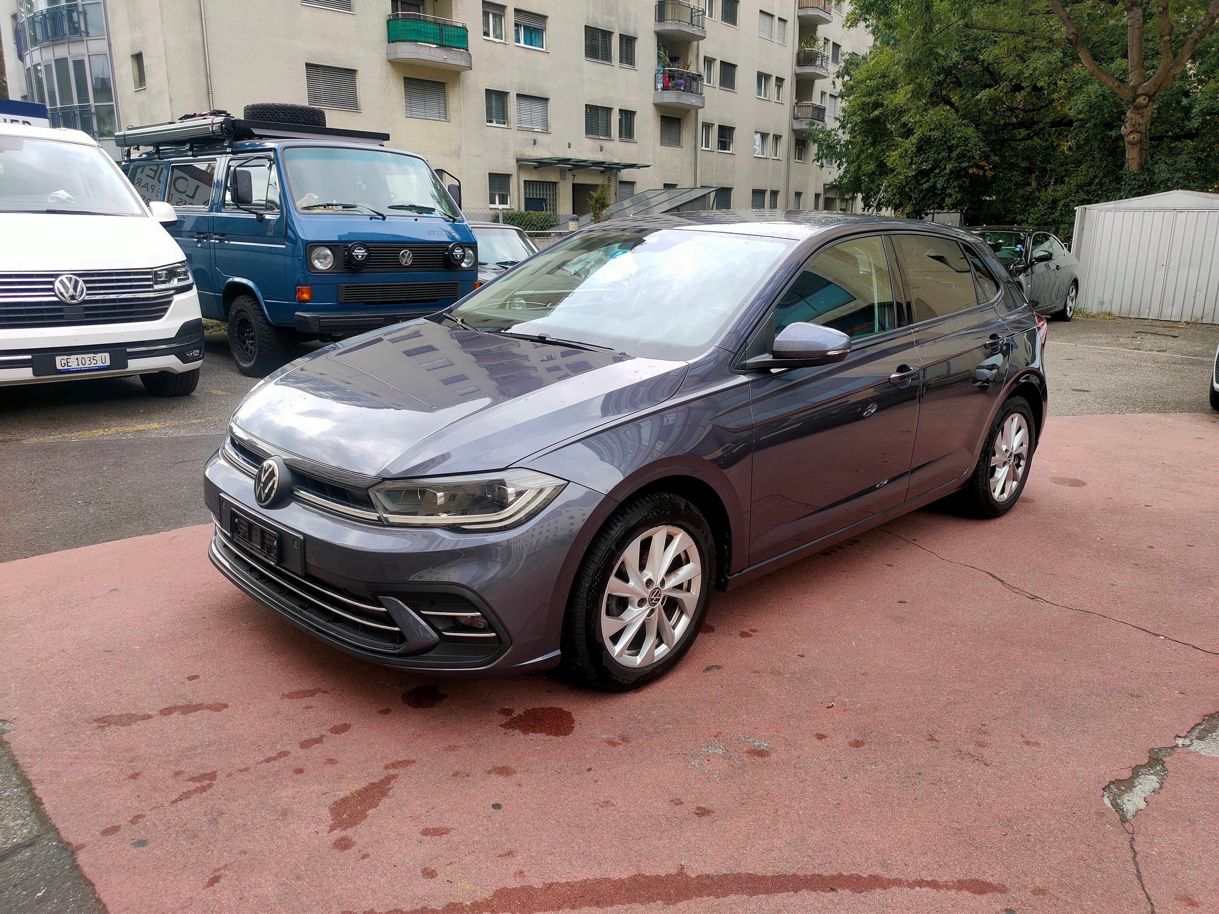 Car photo