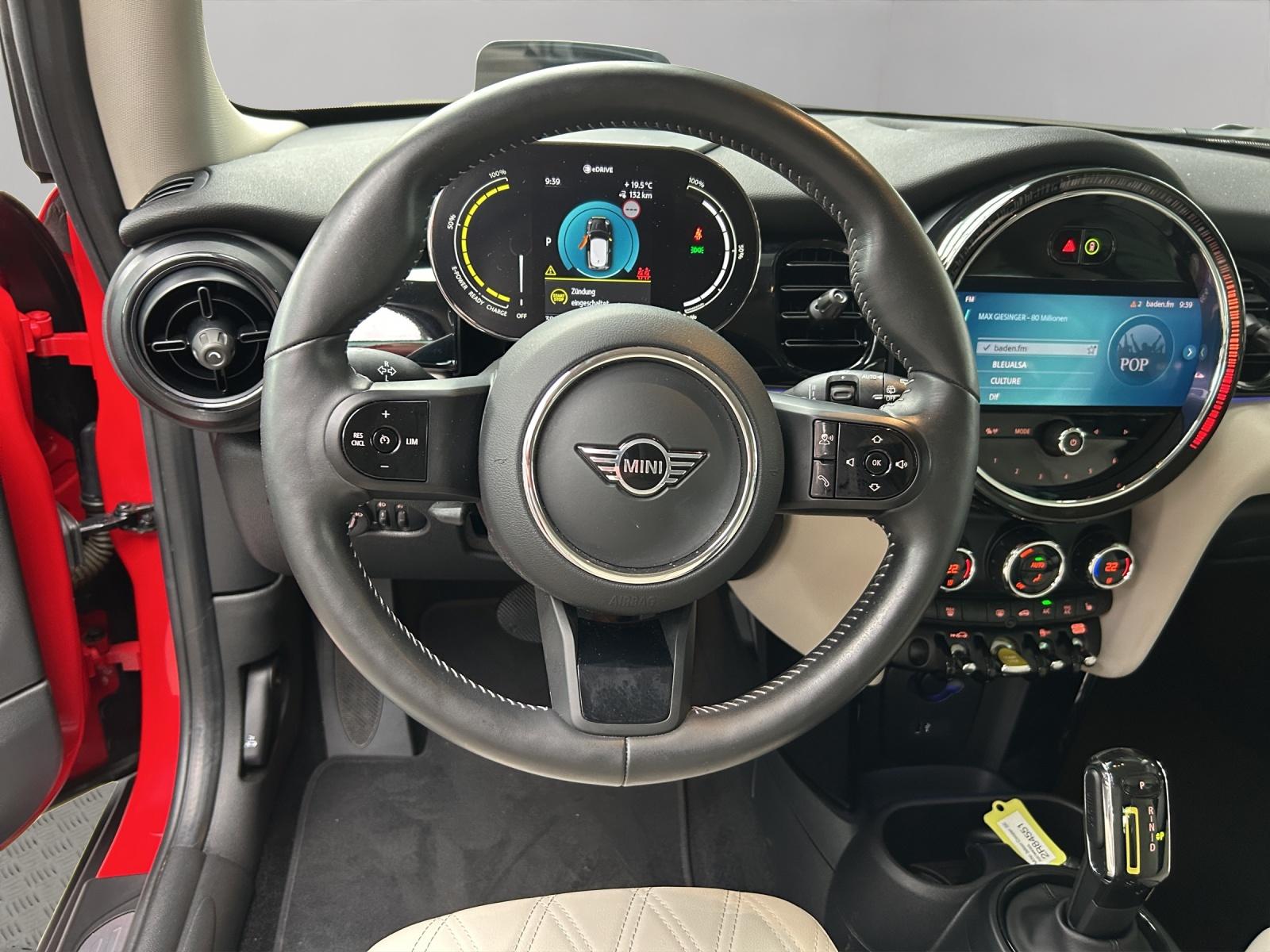 MINI F56 Cooper SE-image-6