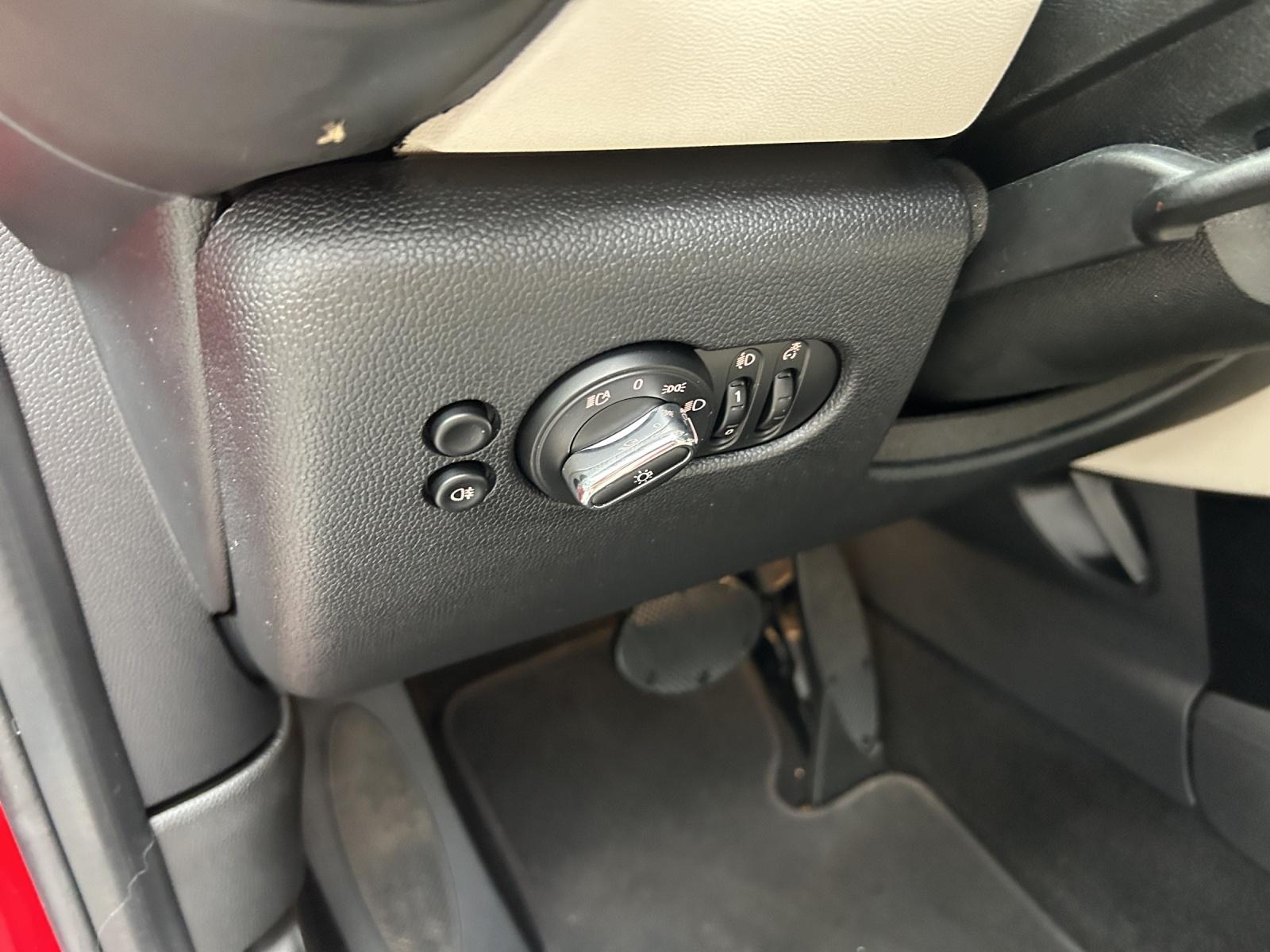 MINI F56 Cooper SE-image-11