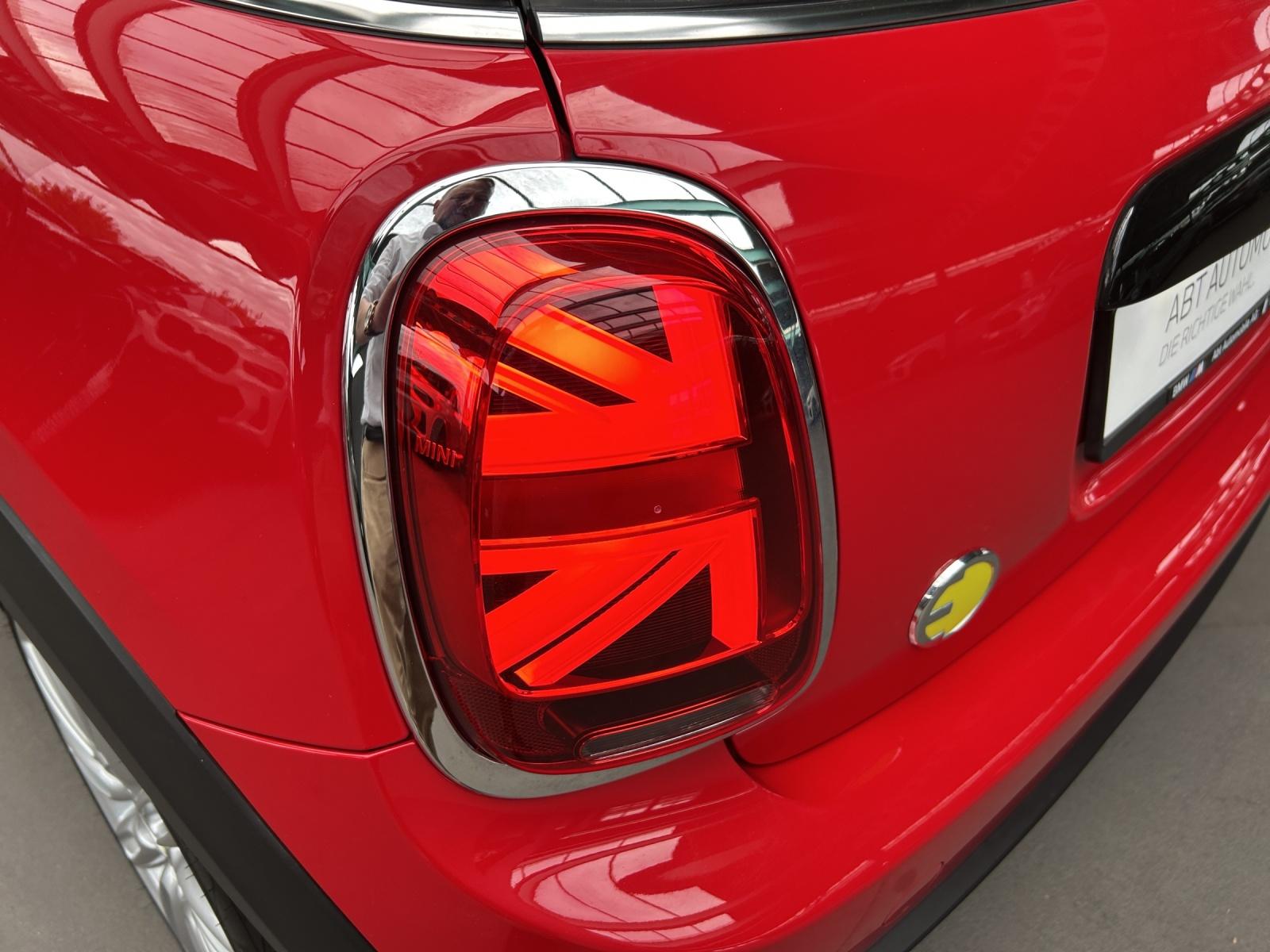 MINI F56 Cooper SE-image-27