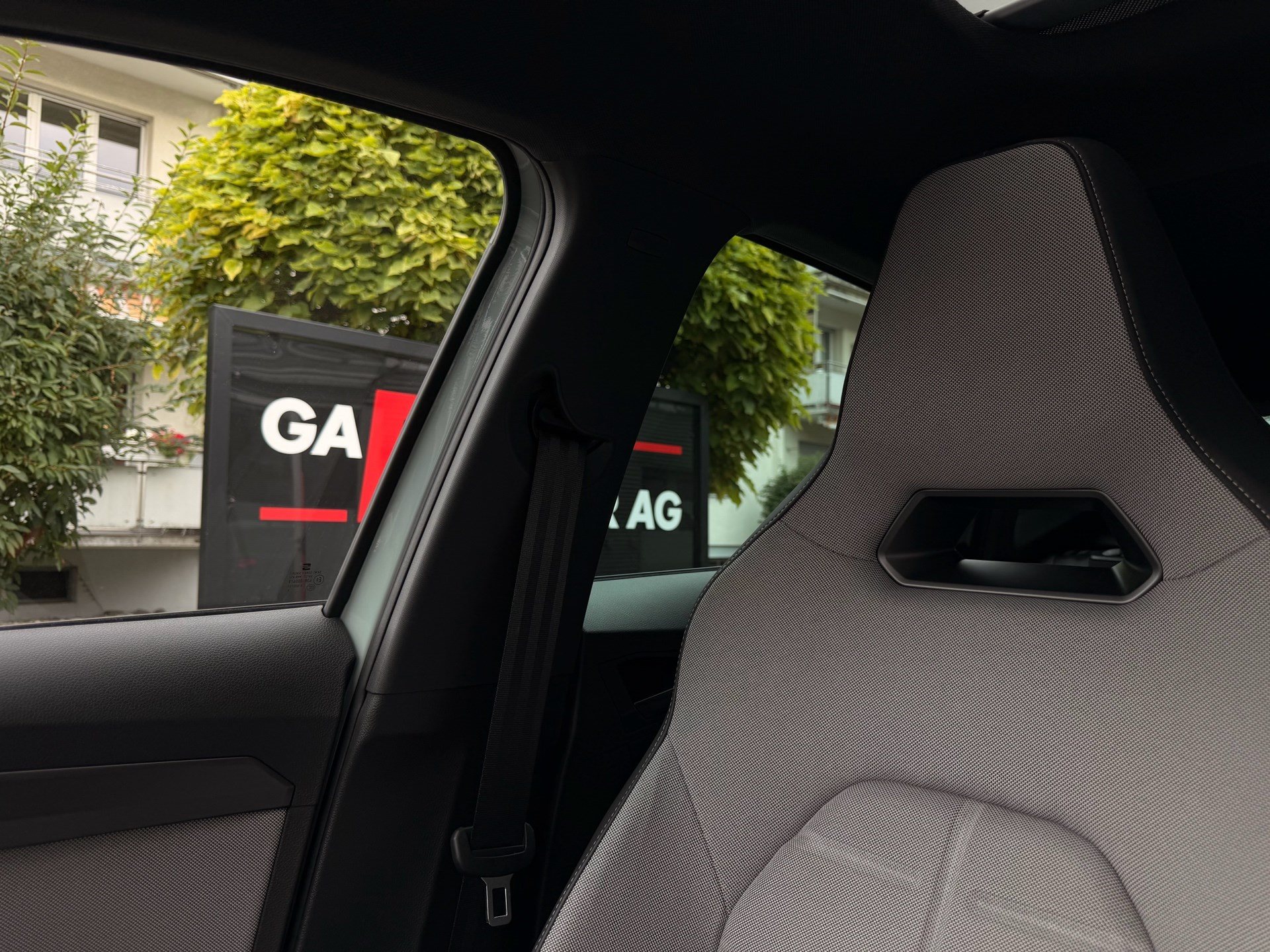 SEAT Ibiza 1.5 TSI 150 PS FR BACK EDITION *** UNIKAT IN ONIRIC LAKE GRAU ***-image-24