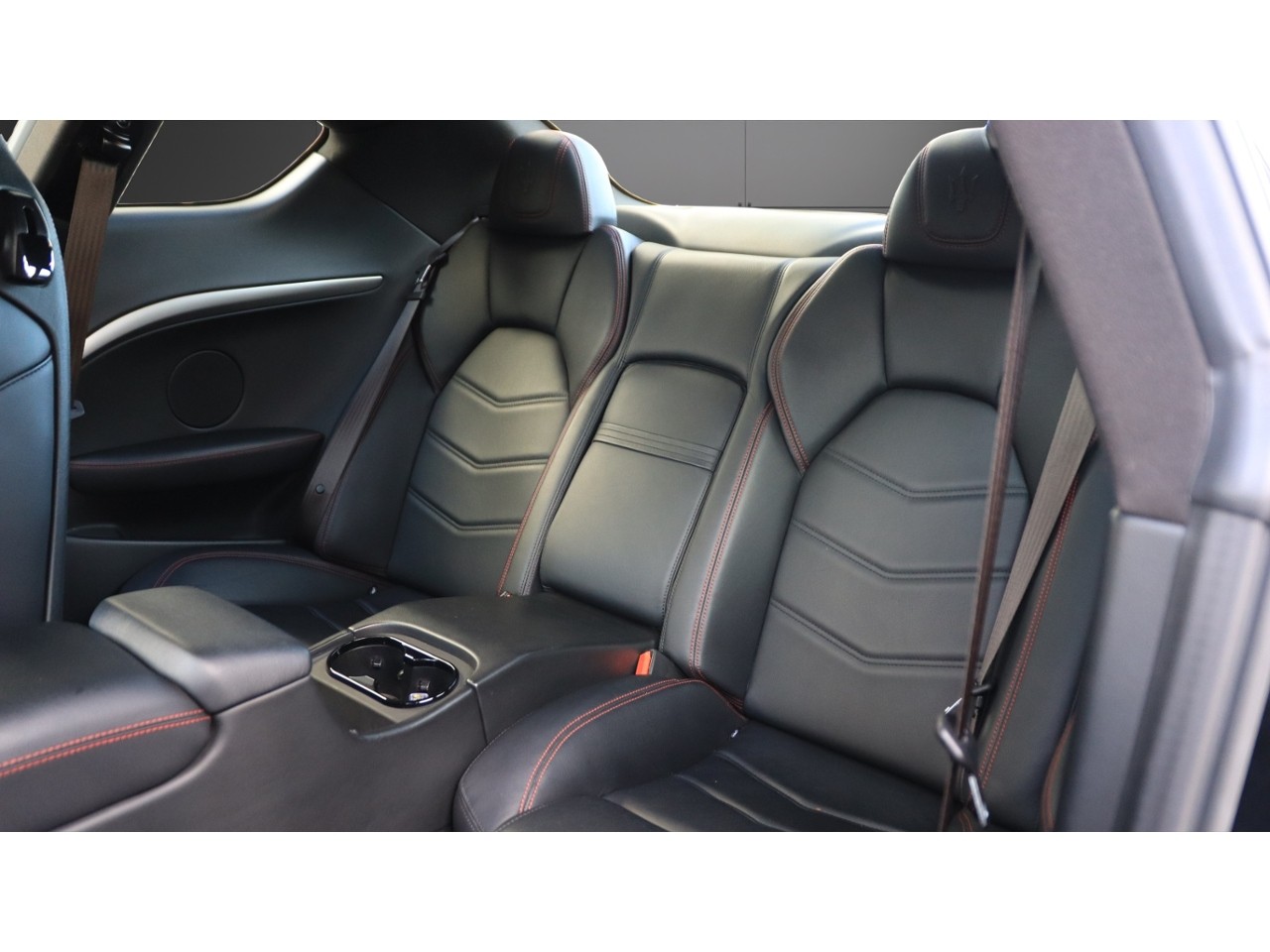 MASERATI GranTurismo Sport Automatica-image-9