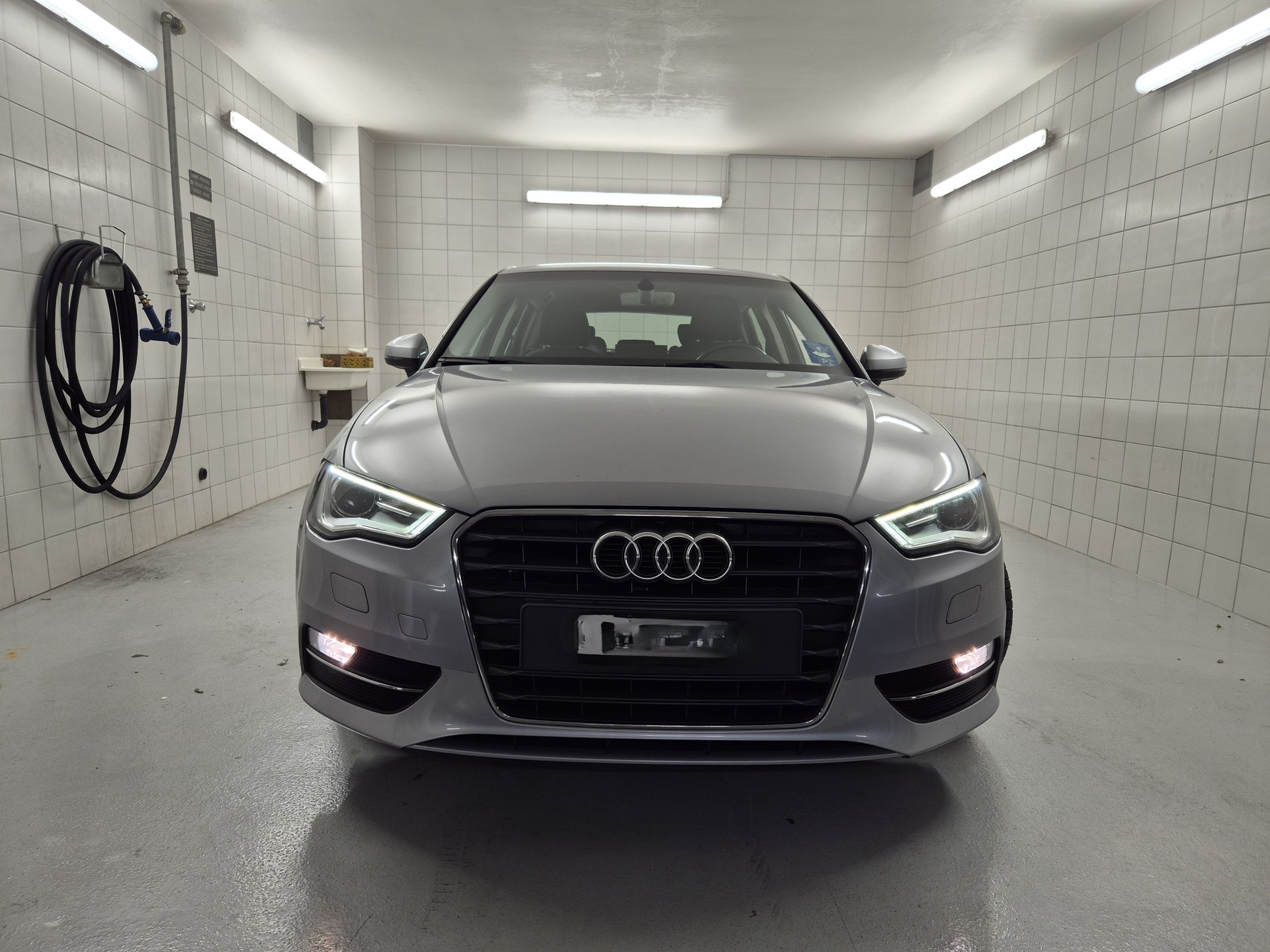 AUDI 1.4 T FSI ultra Attract. S-Tr-image-1