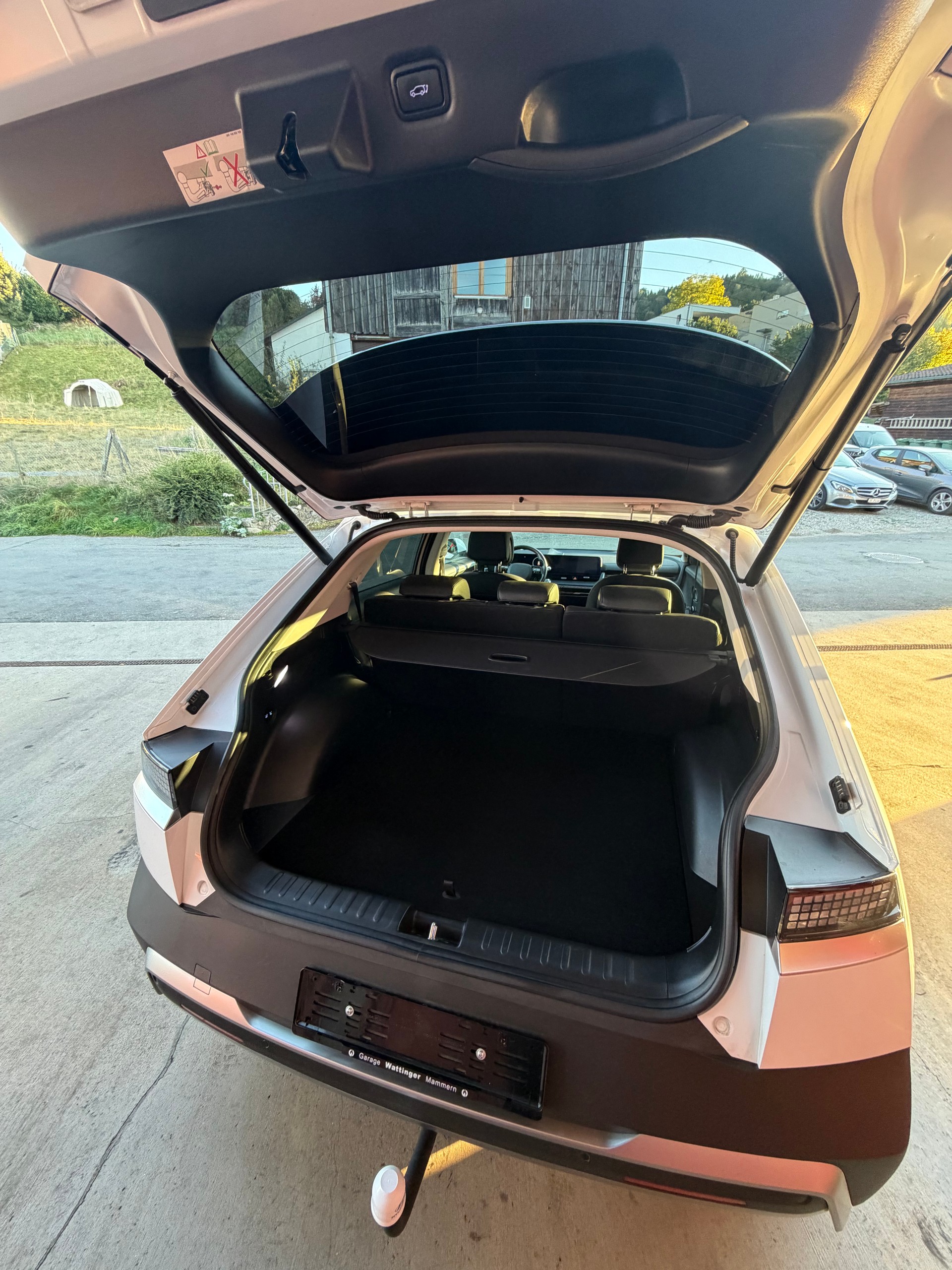 HYUNDAI Ioniq 5 77kWh Amplia 2WD Facelift / SoH 98%-image-12