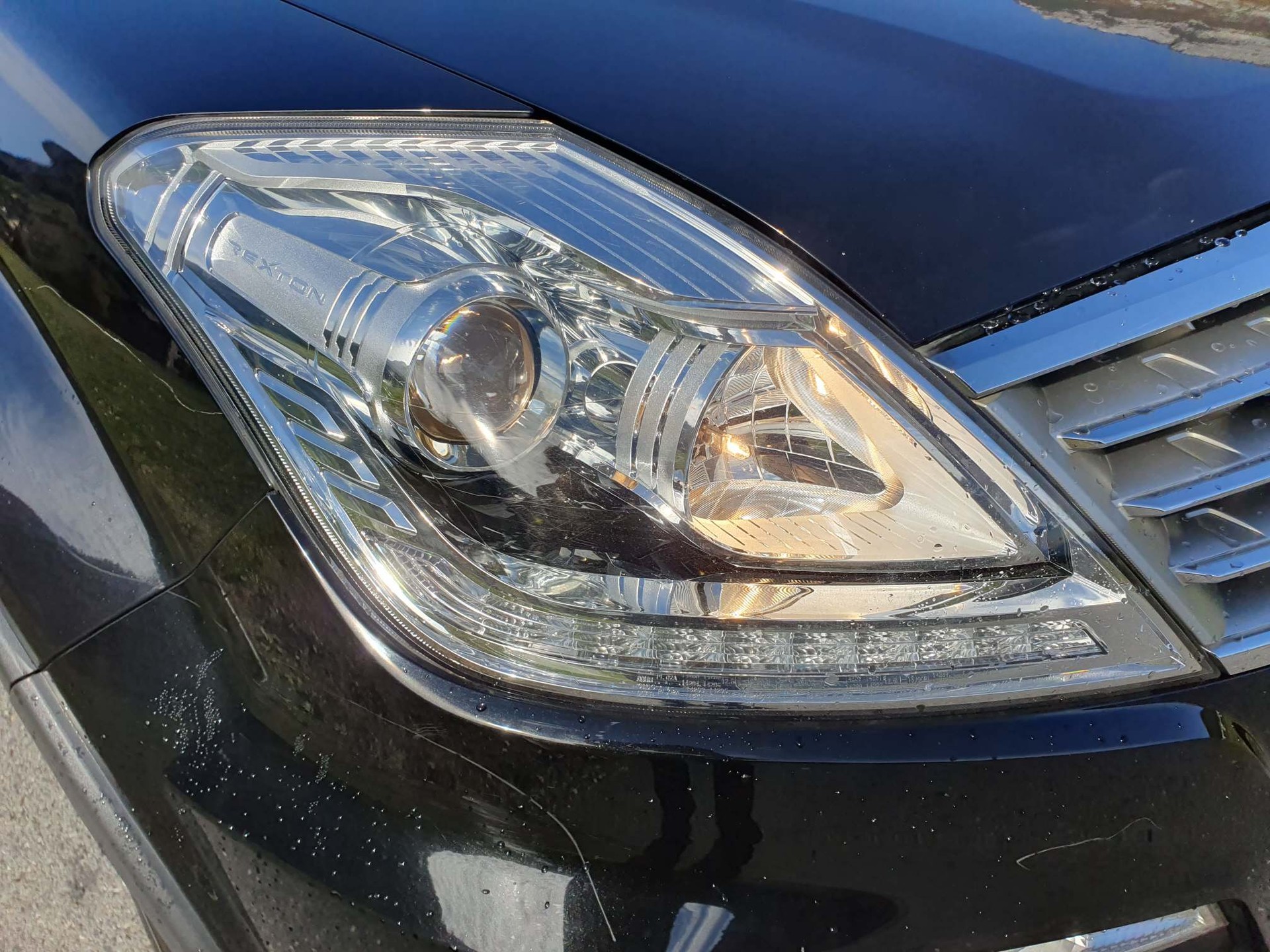 KGM-SsangYong Rexton W RX 220 e-XDi Sapphire-image-1