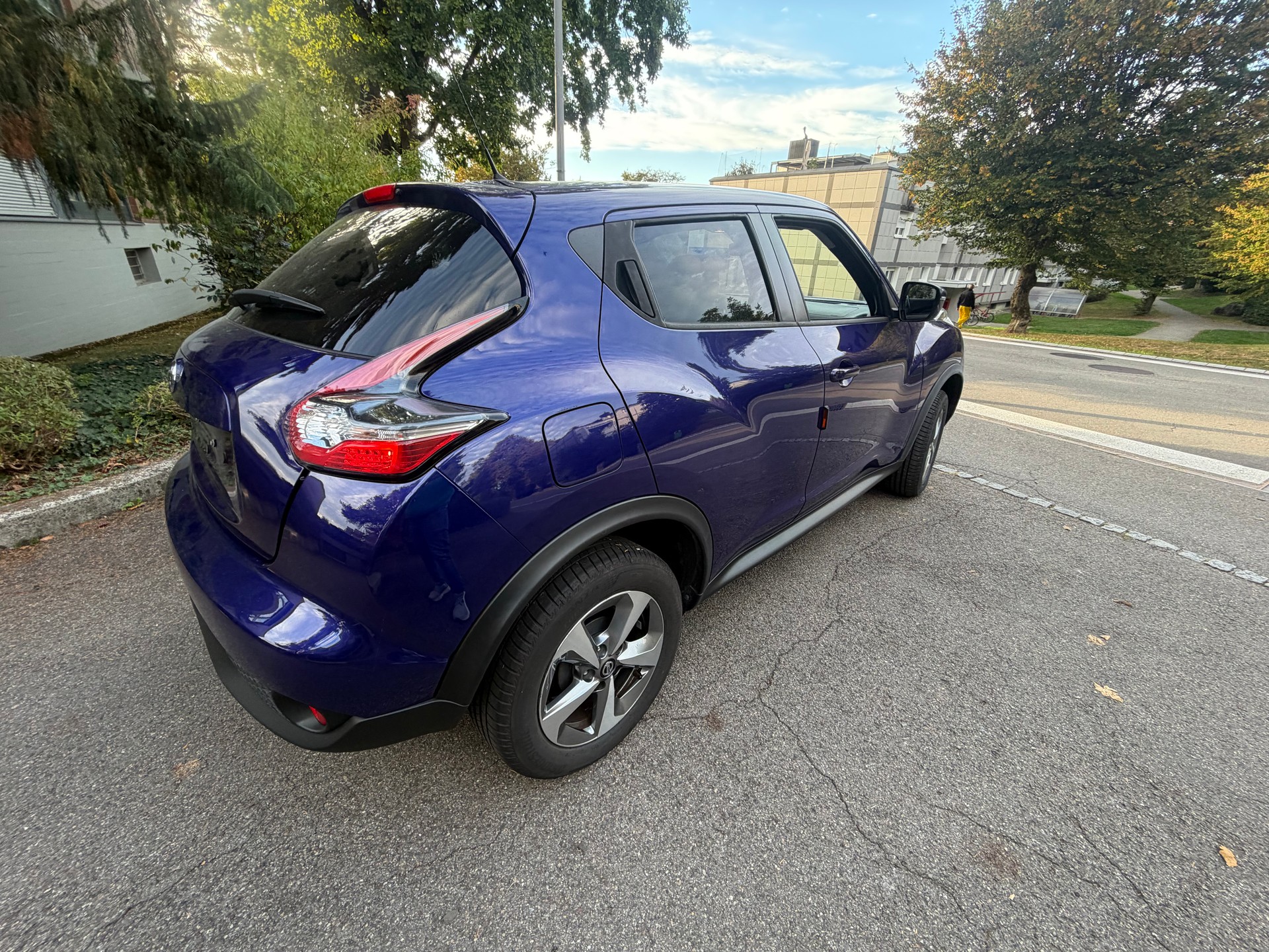 NISSAN Juke 1.6 tekna Xtronic M-CVT-image-6