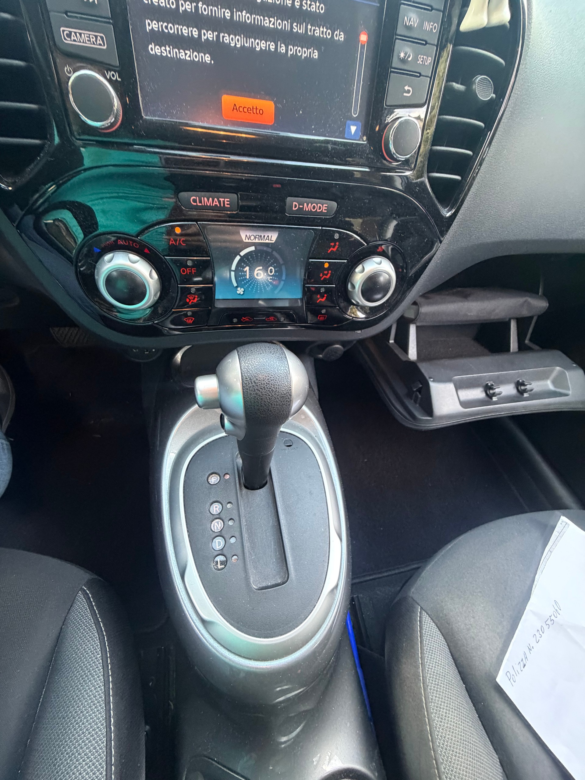 NISSAN Juke 1.6 tekna Xtronic M-CVT-image-7