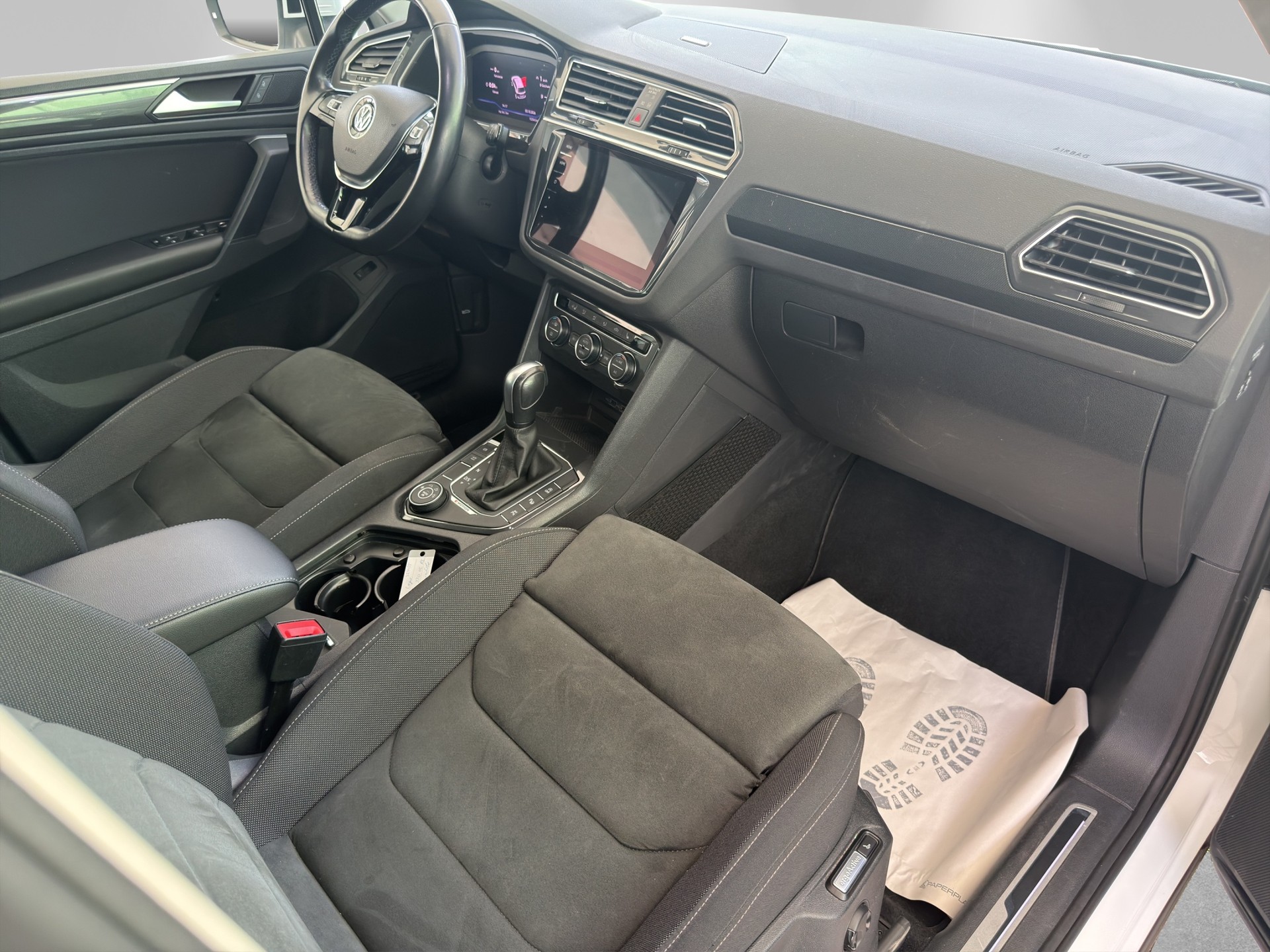 VW Tiguan 2.0TSI Highline 4Motion DSG-image-11