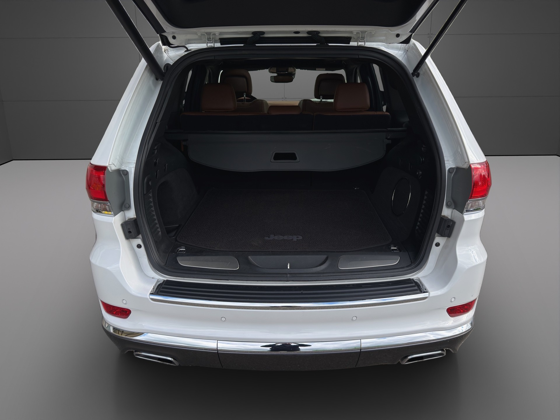 JEEP Grand Cherokee 3.0 CRD Summit Automatic-image-3