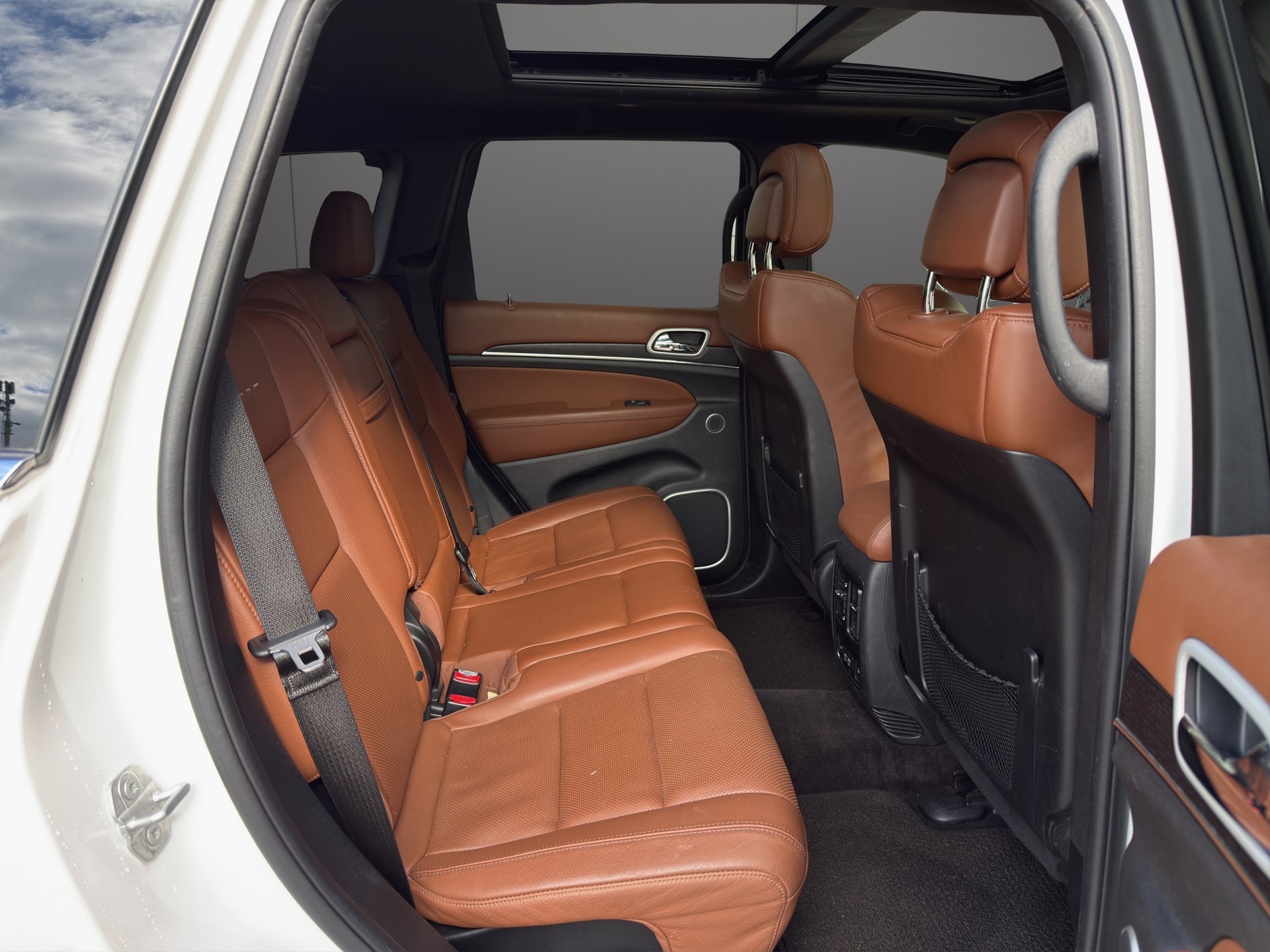 JEEP Grand Cherokee 3.0 CRD Summit Automatic-image-9