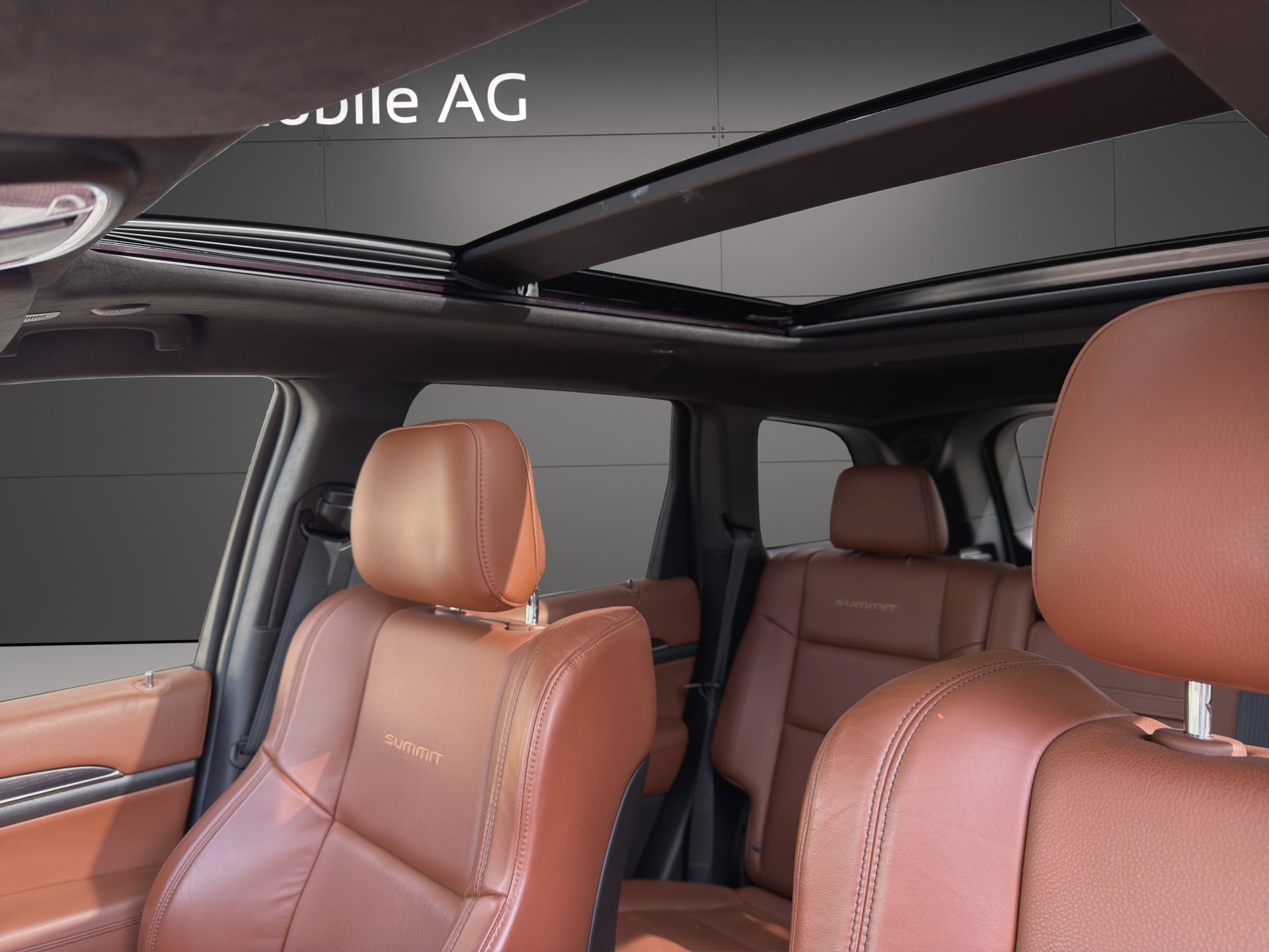 JEEP Grand Cherokee 3.0 CRD Summit Automatic-image-7