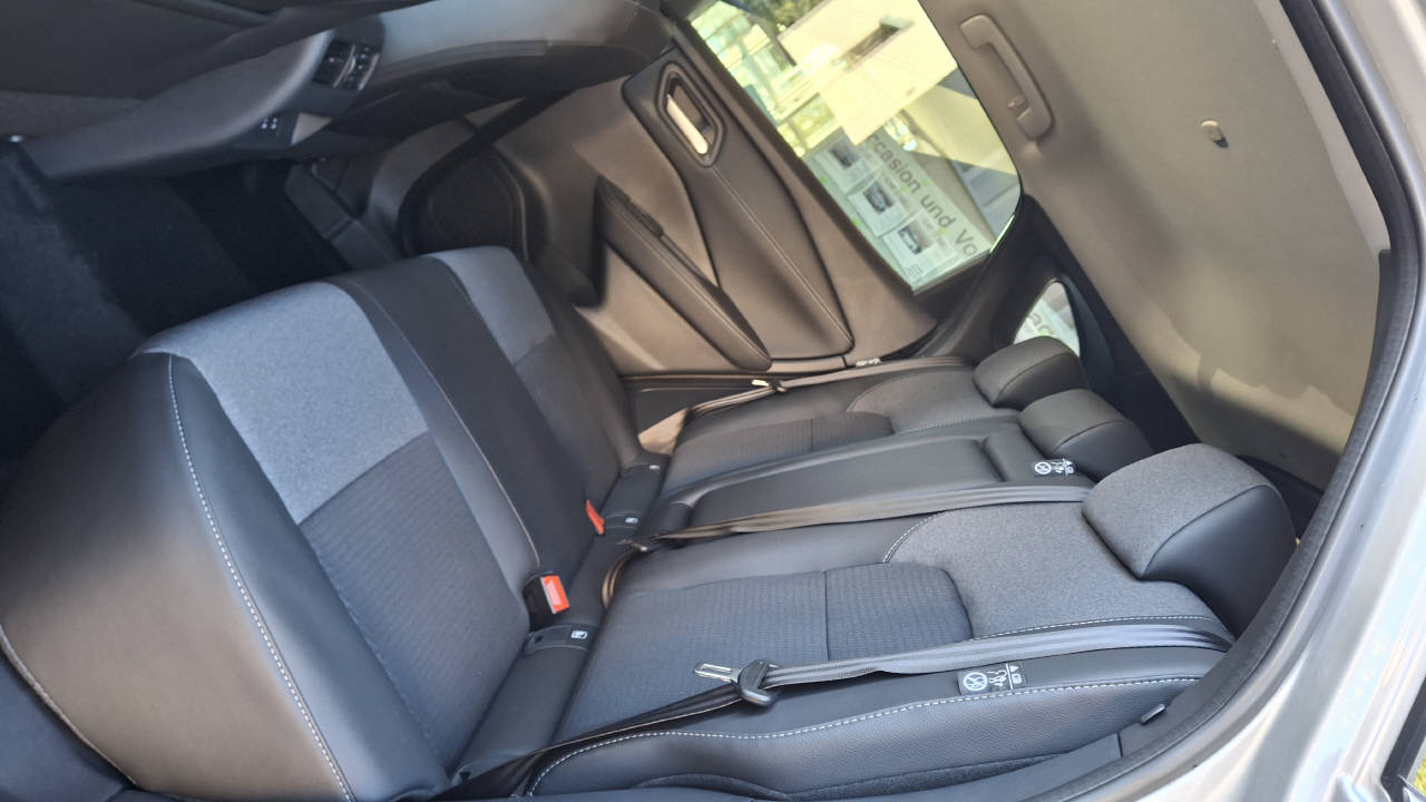 NISSAN Qashqai 1.5 VC-T N-Connecta-image-7