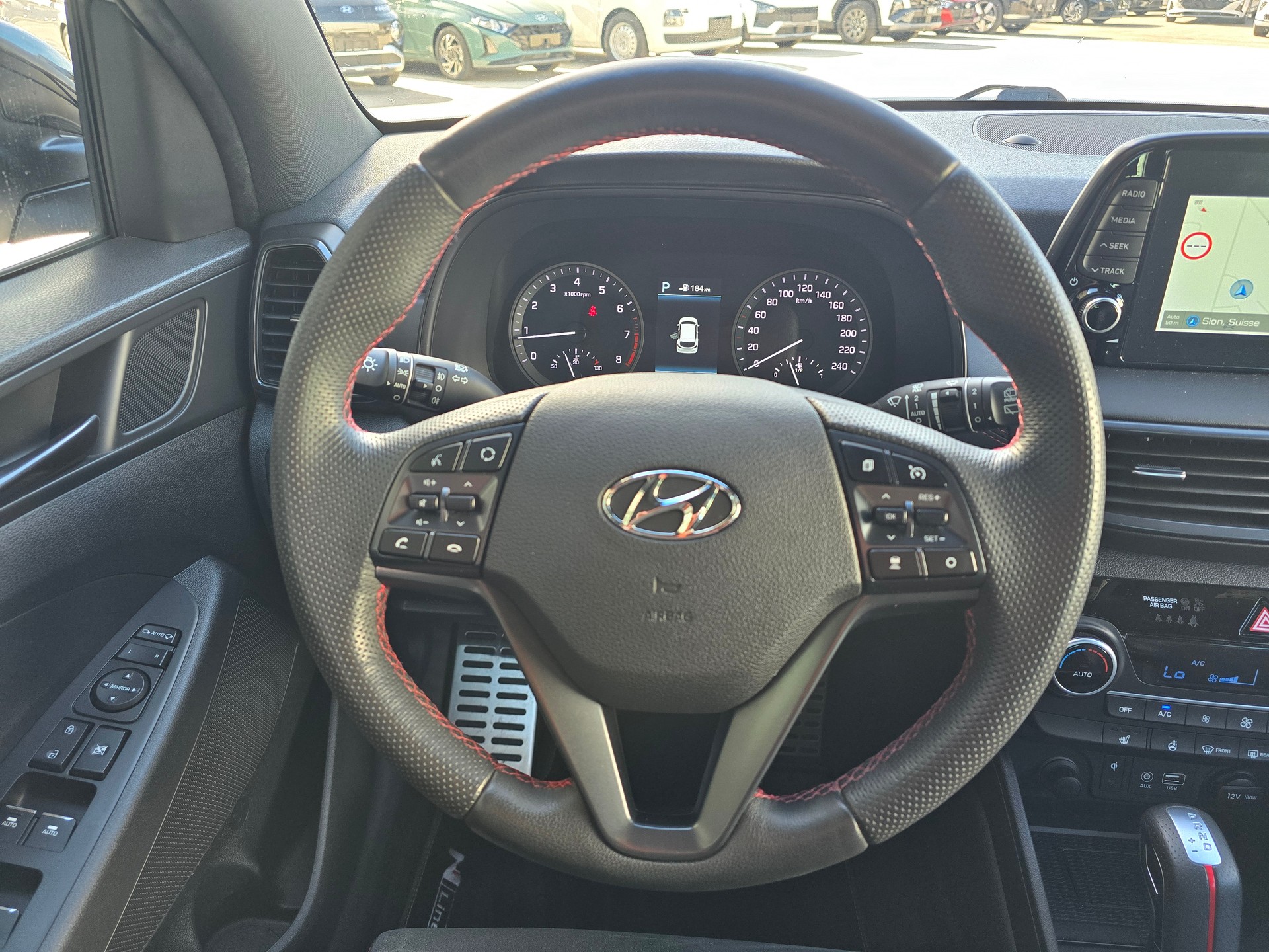 HYUNDAI Tucson 1.6 TGDI N-Line4WD-image-4