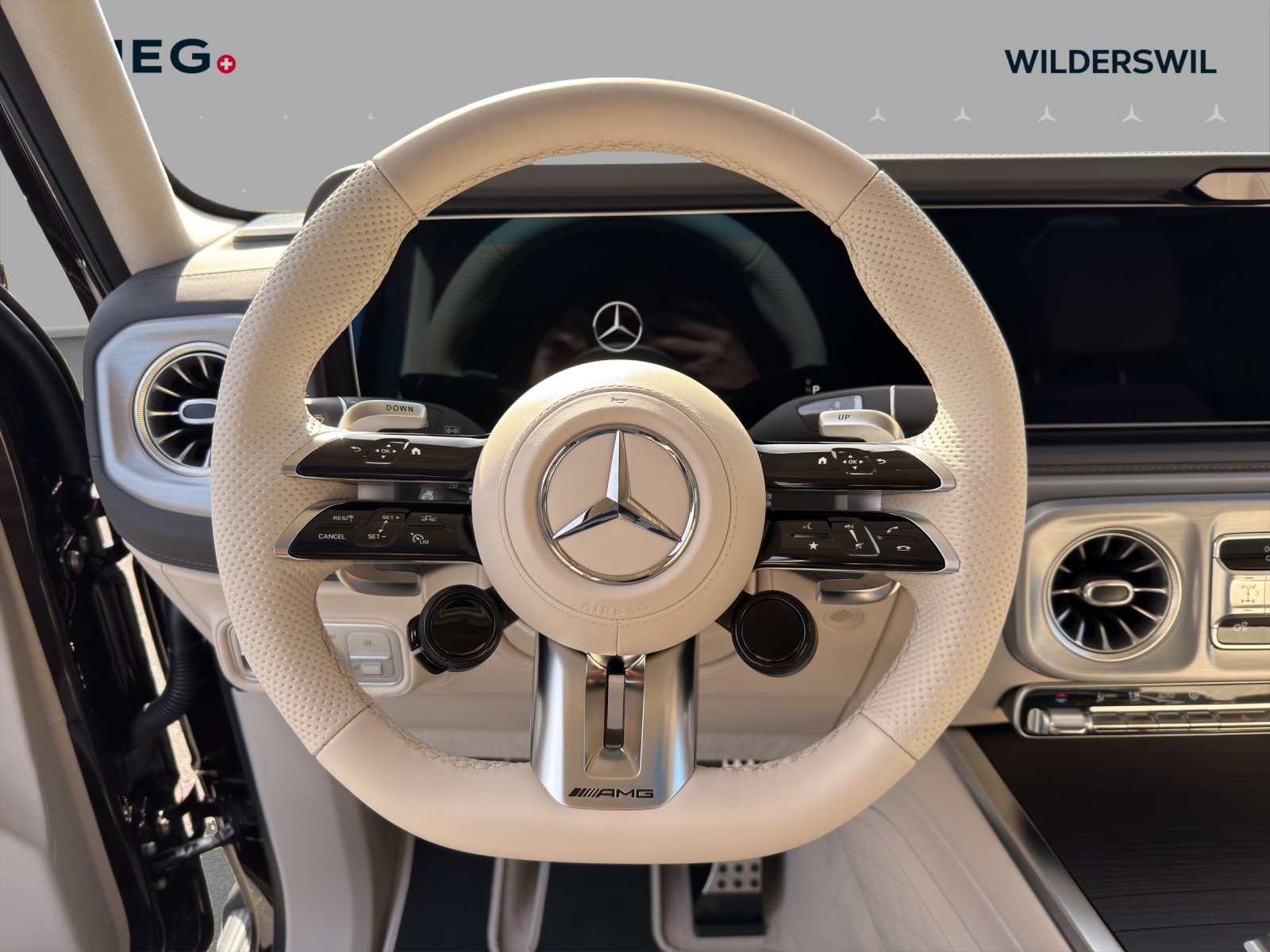 MERCEDES-BENZ G 63 AMG 9G-Tronic-image-8