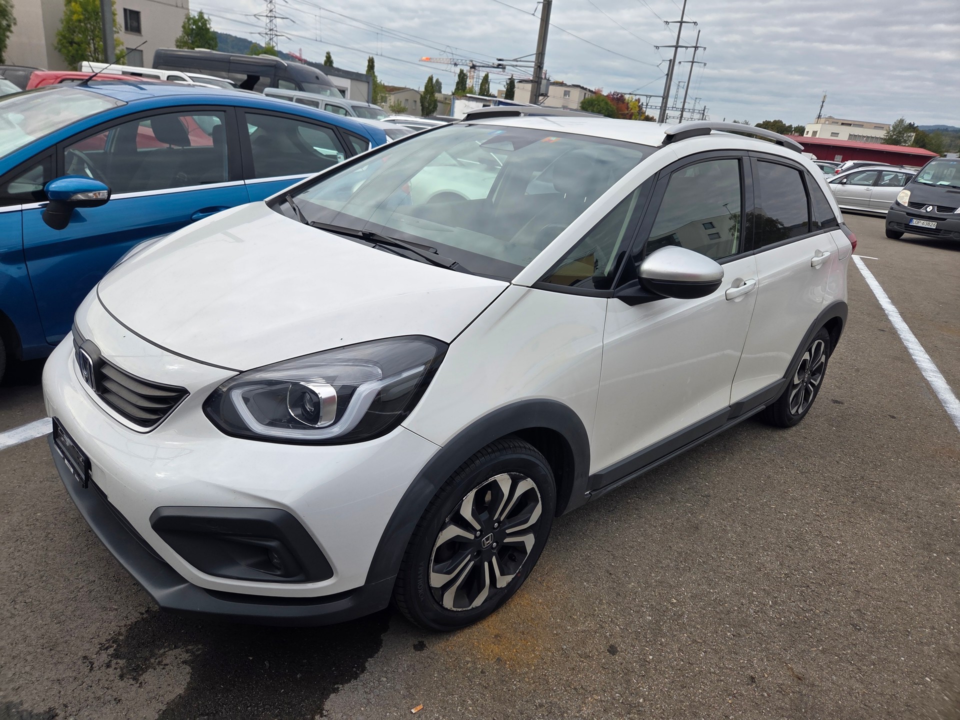 HONDA Jazz 1.5i-MMD Crosstar Executive E-CVT-image-1