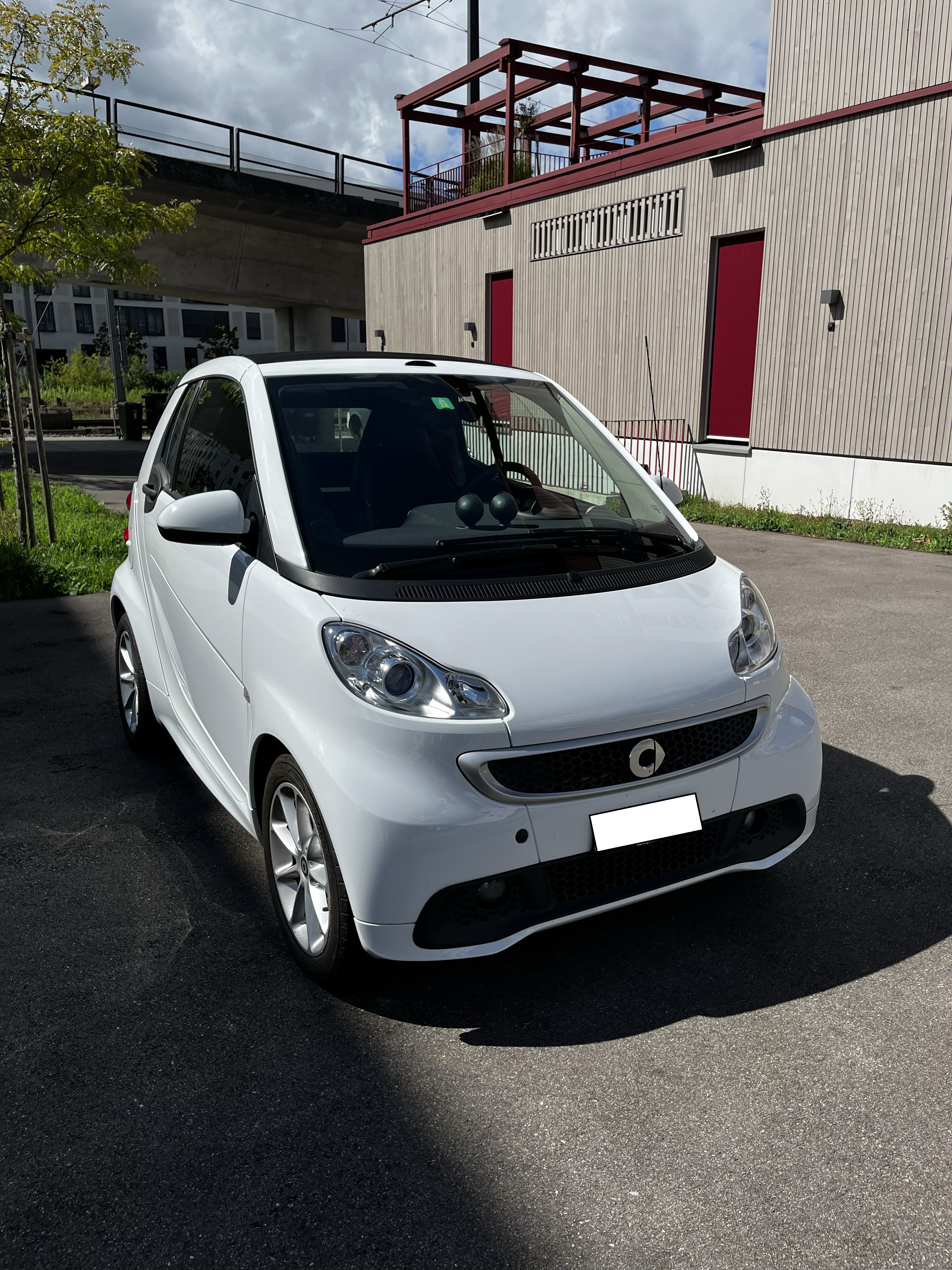 Car photo
