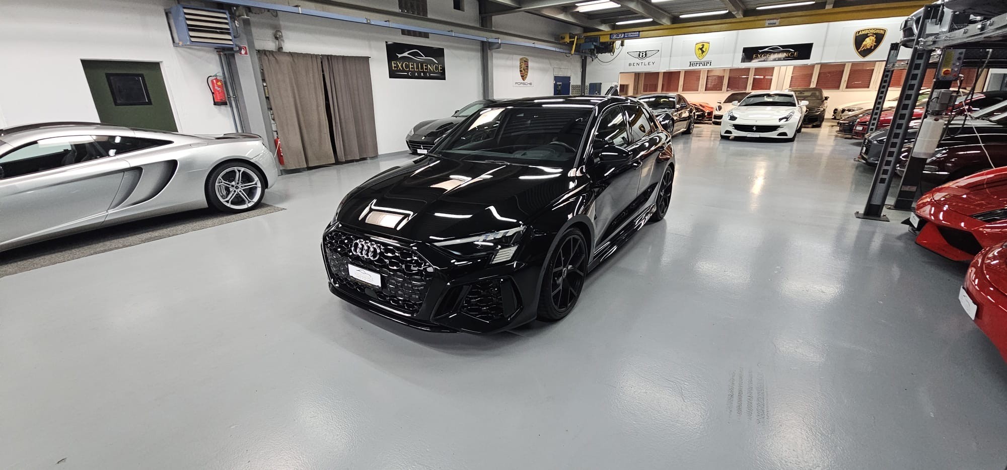 Car photo